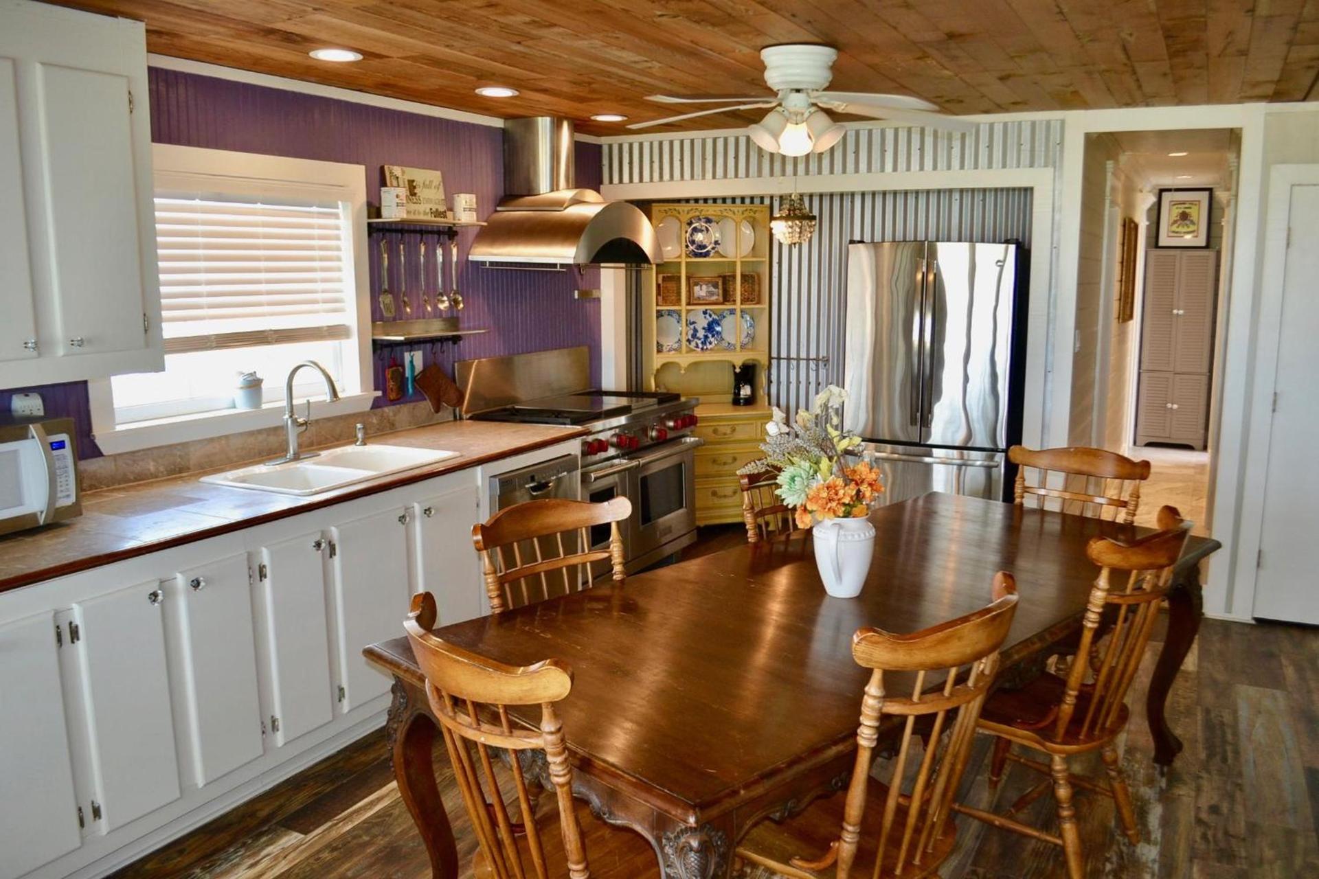 Blue Dolphin Inn and Cottages photo 43