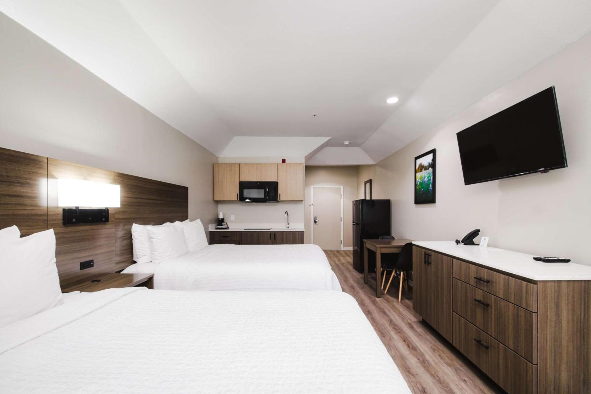 SureStay Studio by Best Western Conroe Downtown photo 23
