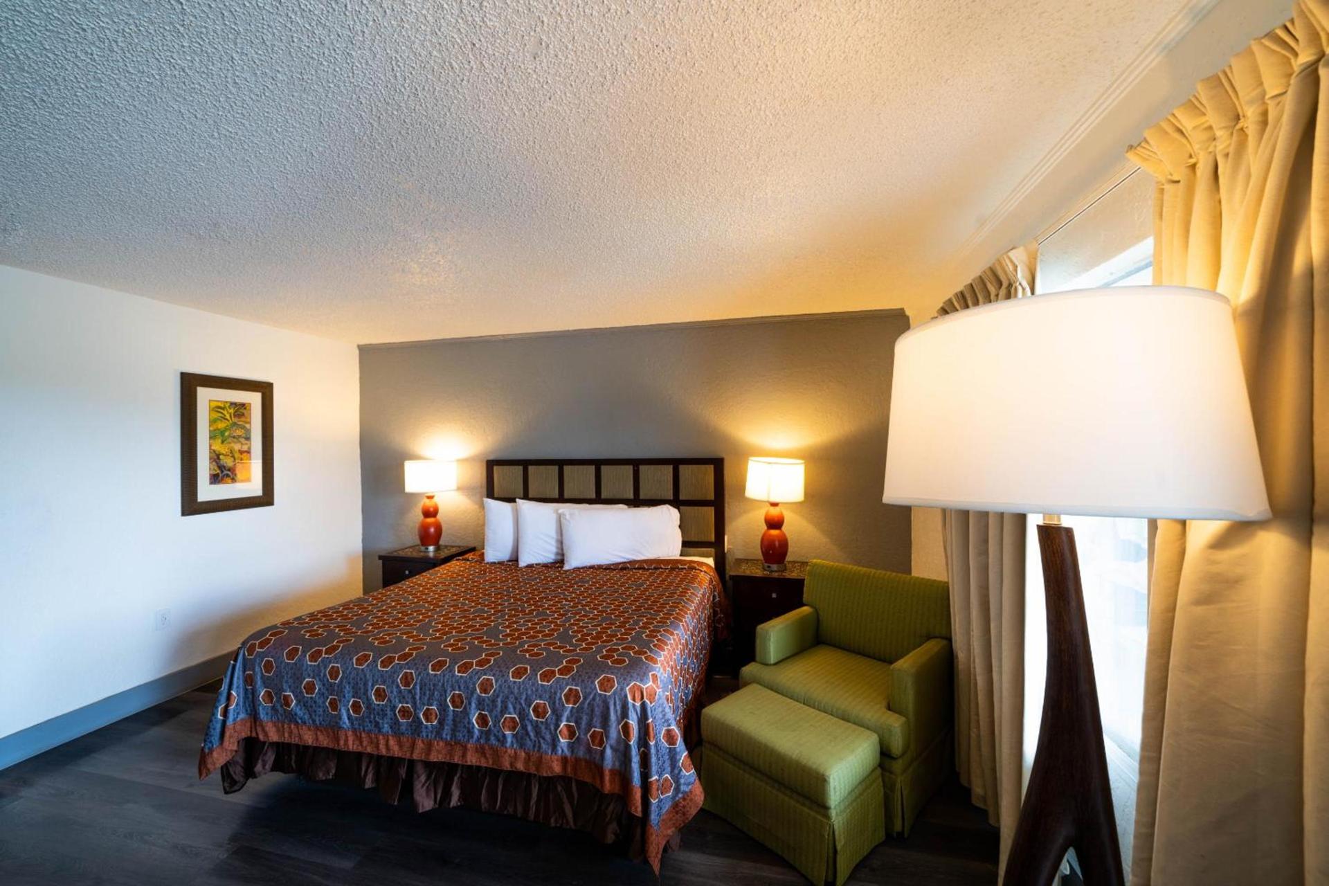 OYO Hotel Ocala, FL I-75 photo 34