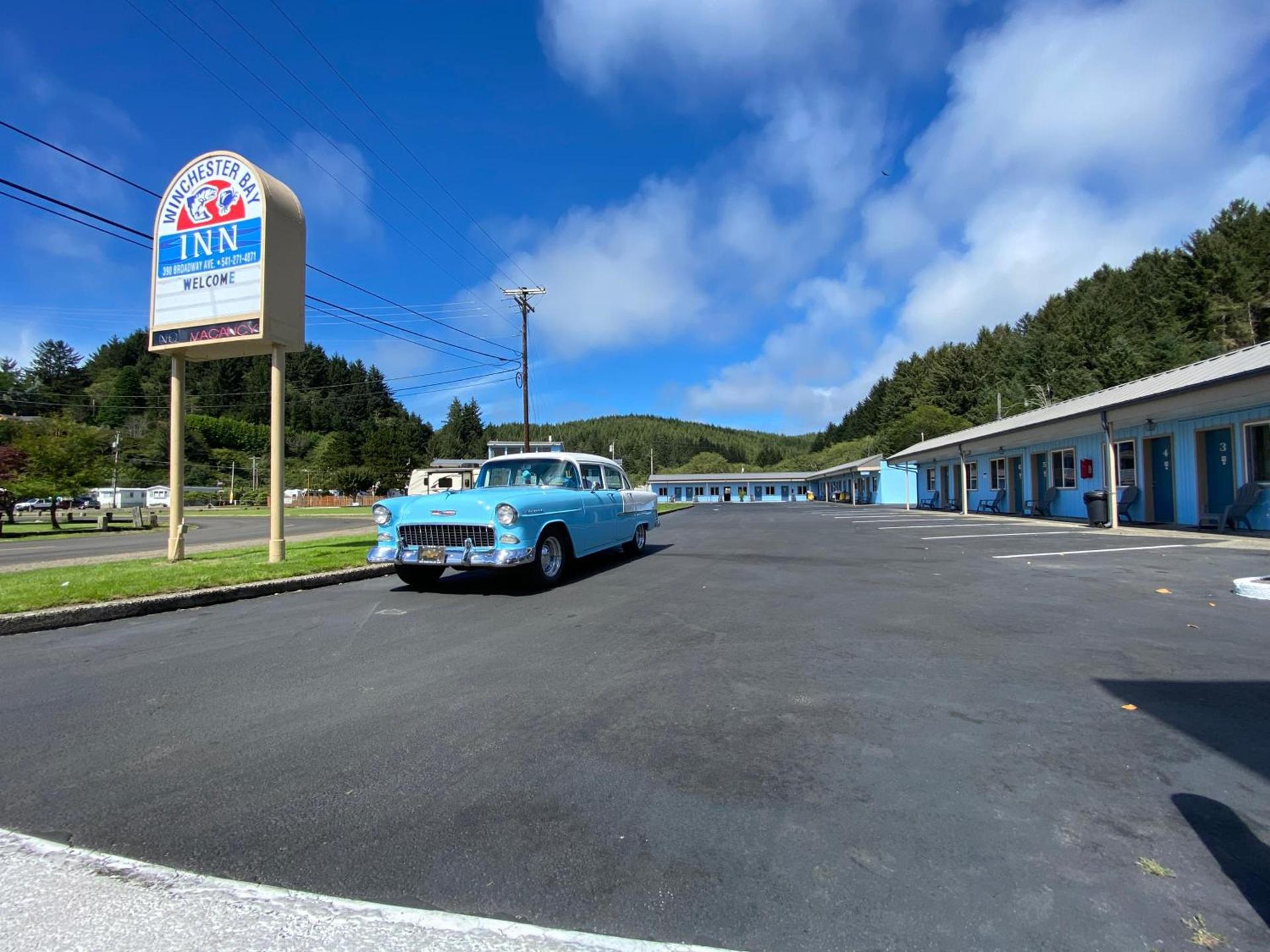 Winchester Bay Inn photo 5