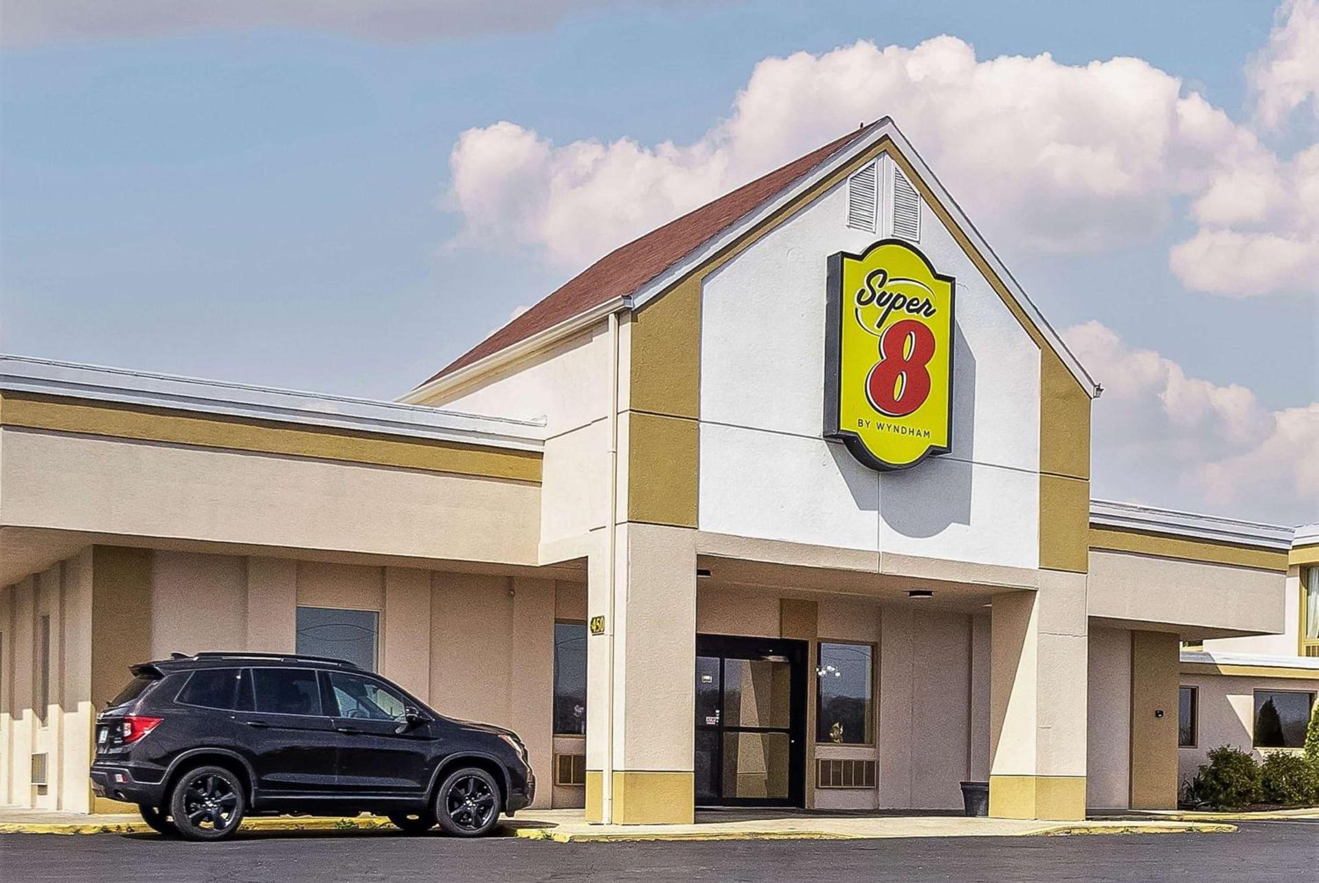 Super 8 by Wyndham Indianapolis South photo 5
