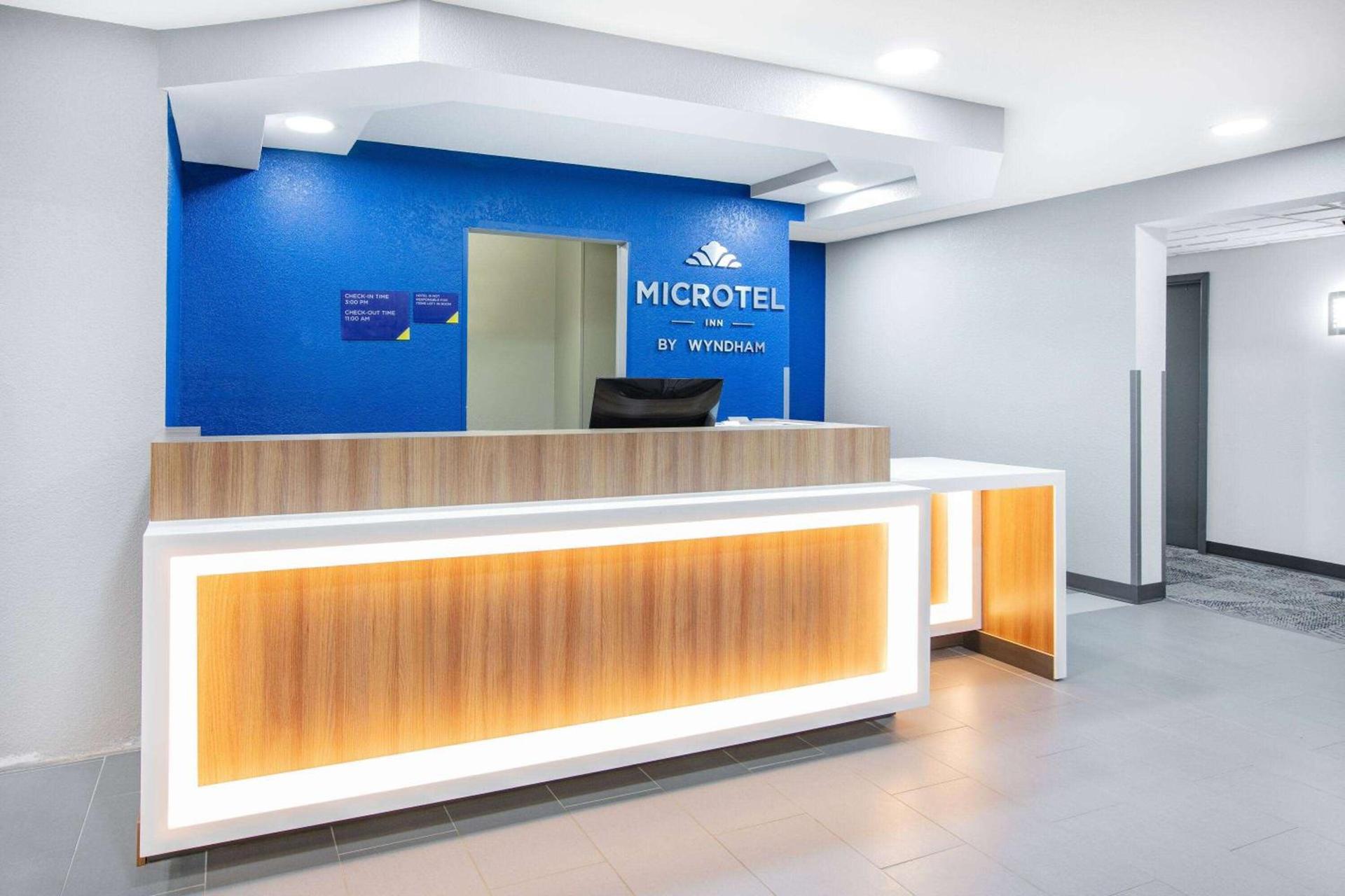 Microtel Inn by Wyndham Beckley photo 6