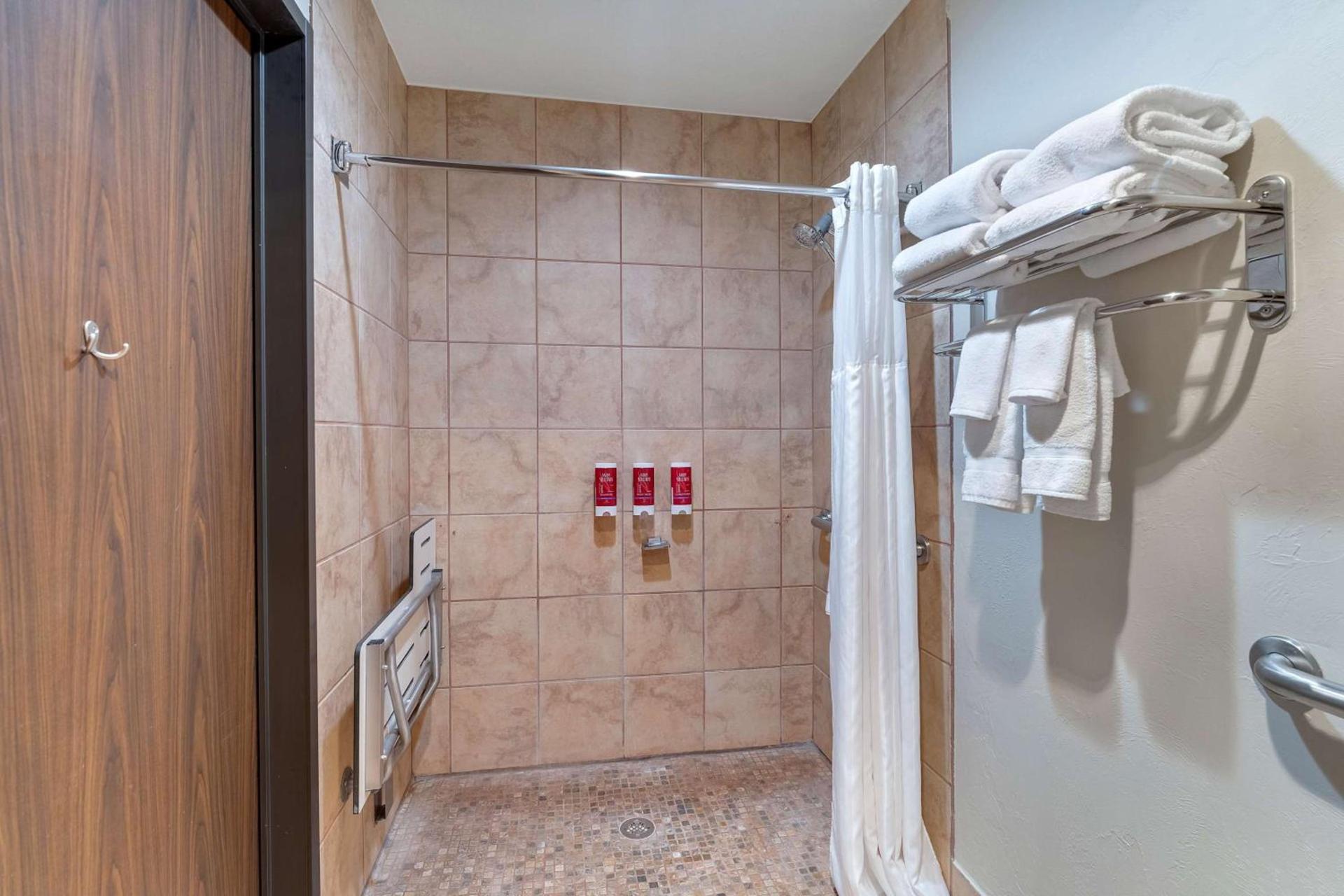 SureStay Plus Hotel by Best Western Price photo 41