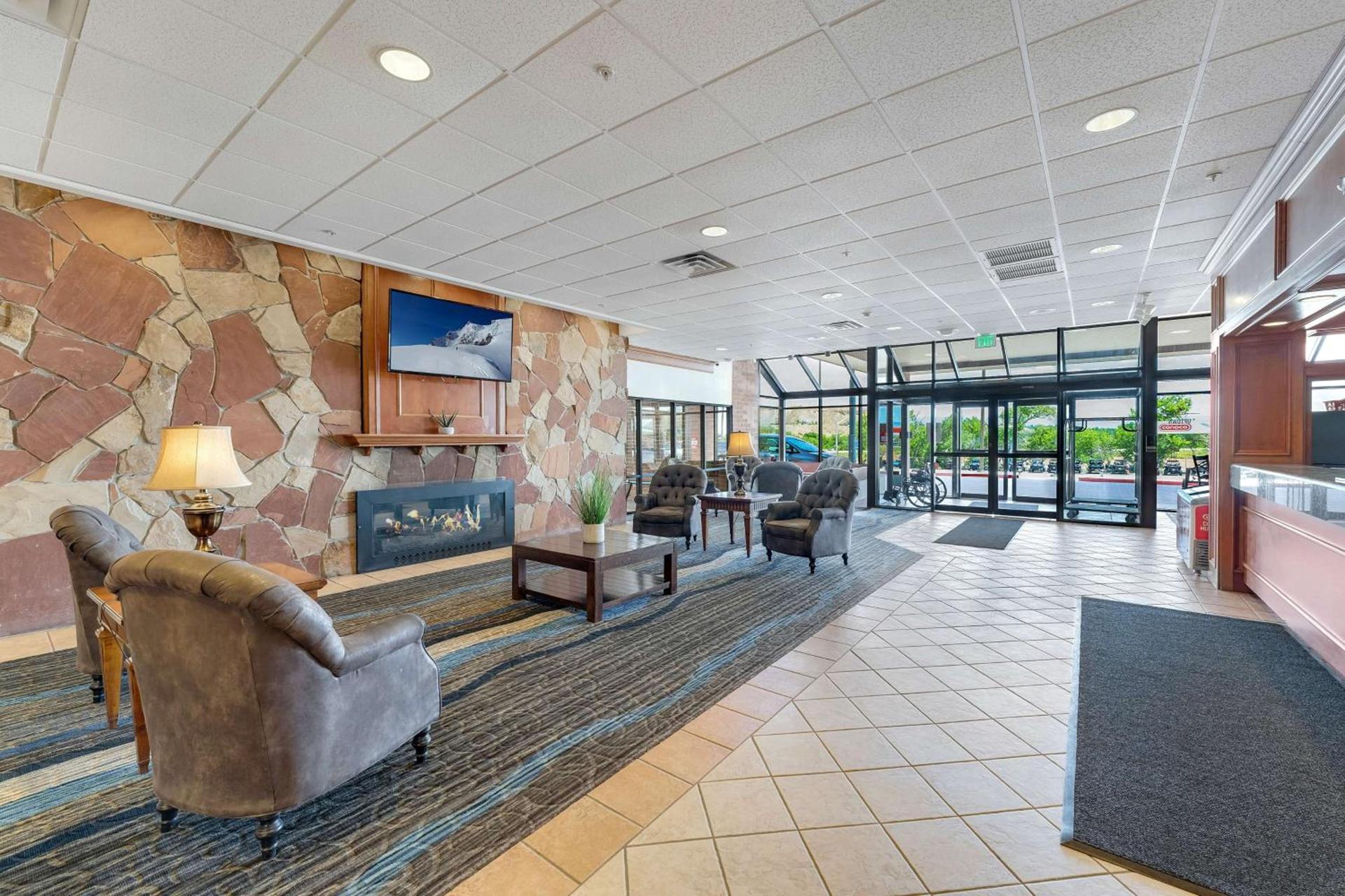 SureStay Plus Hotel by Best Western Price photo 9