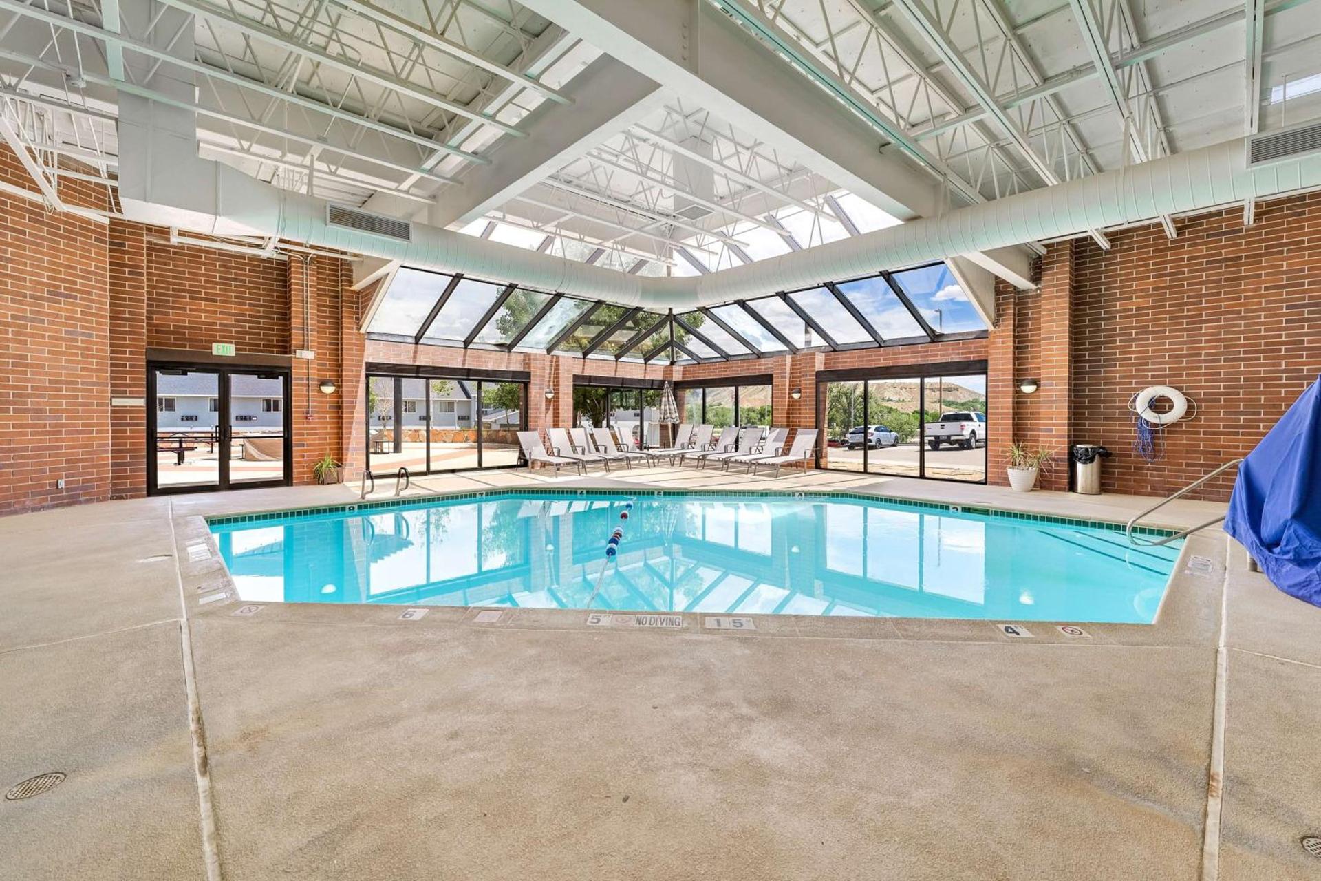 SureStay Plus Hotel by Best Western Price photo 6