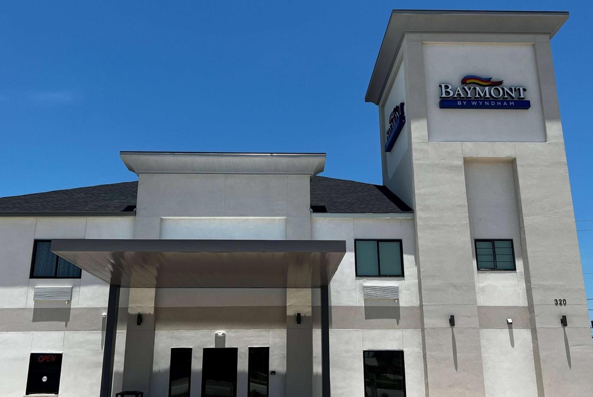 Baymont by Wyndham Freeport Texas — hotel in Freeport