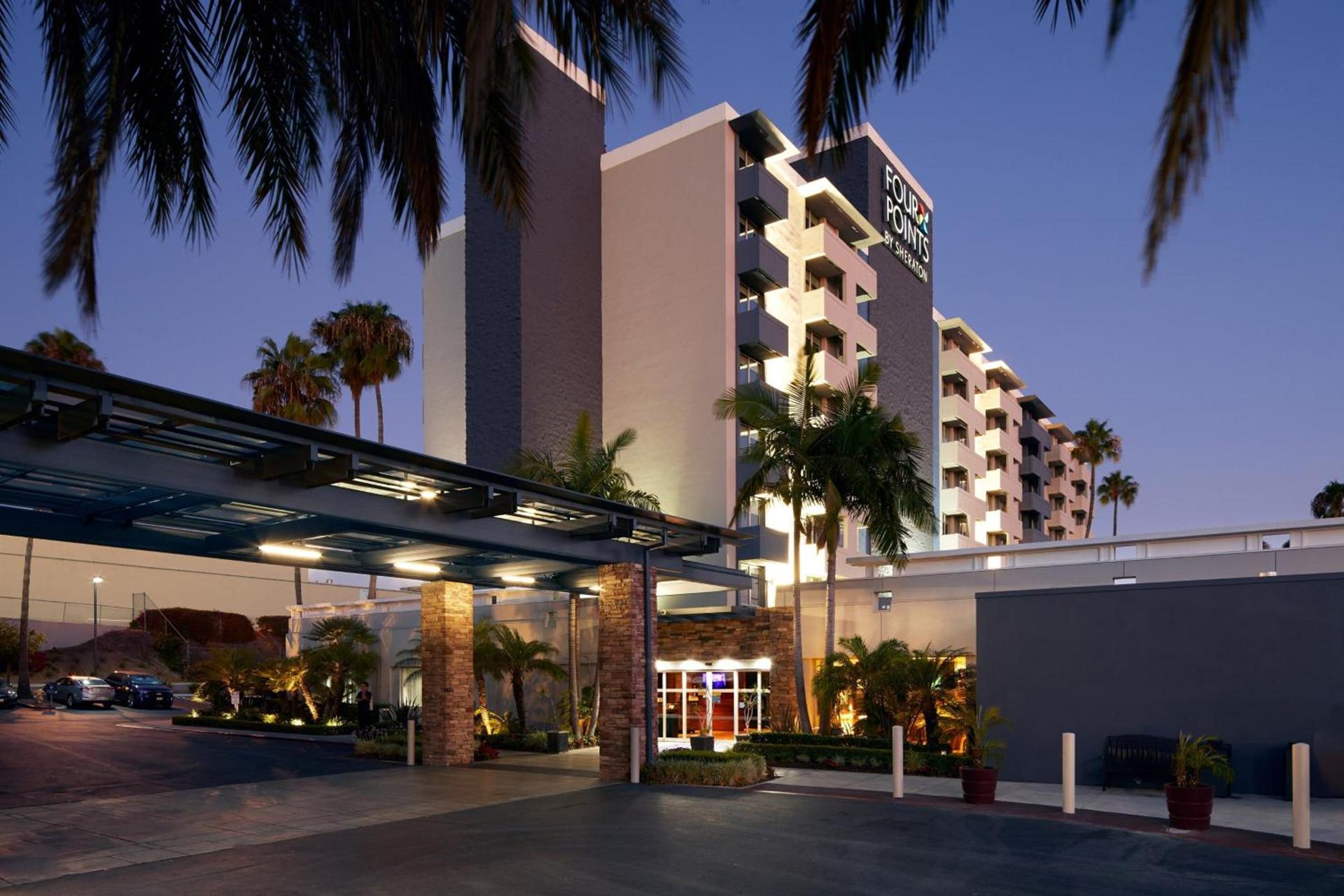 Four Points by Sheraton Los Angeles Westside photo 1