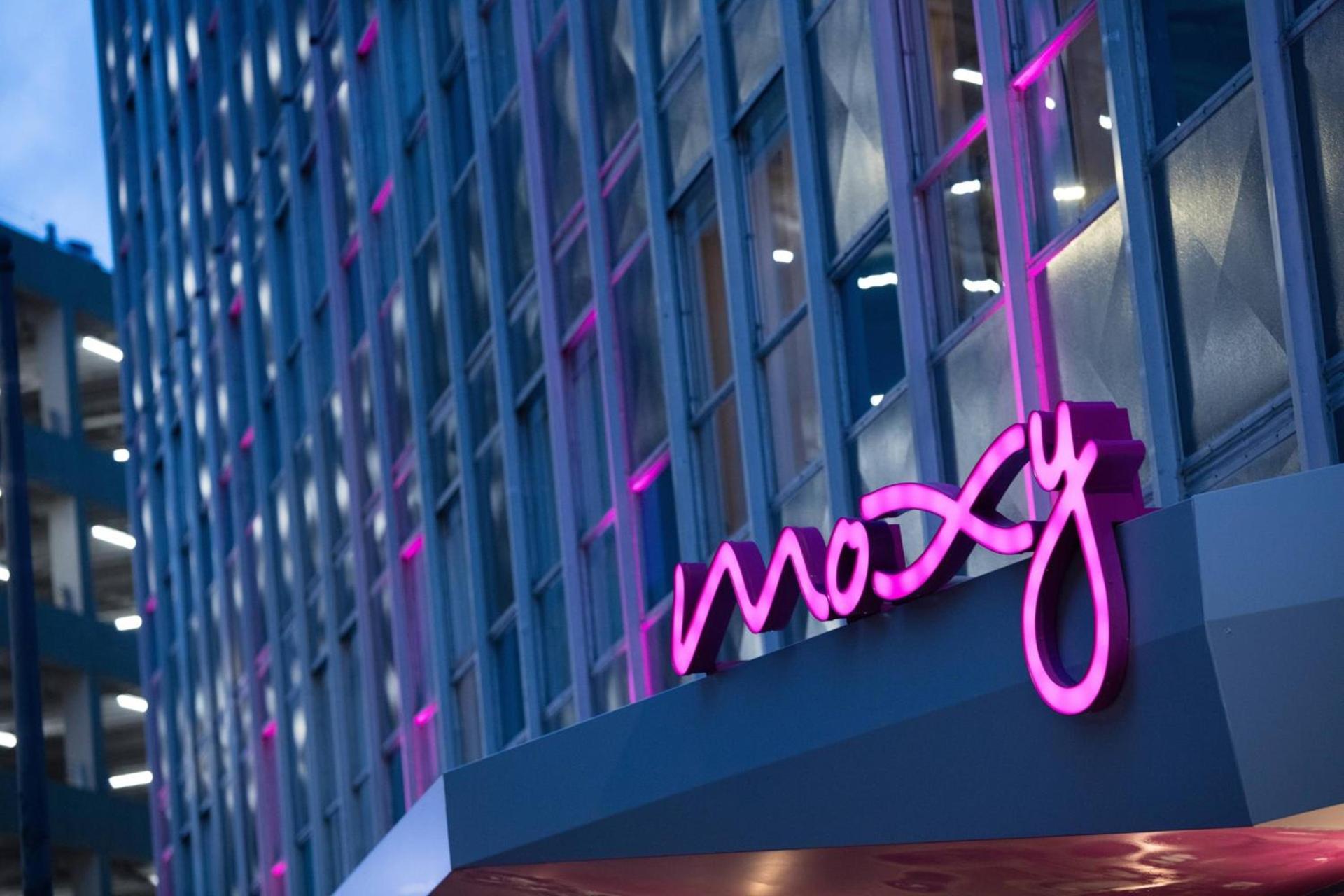 MOXY New Orleans Downtown/French Quarter Area photo 1