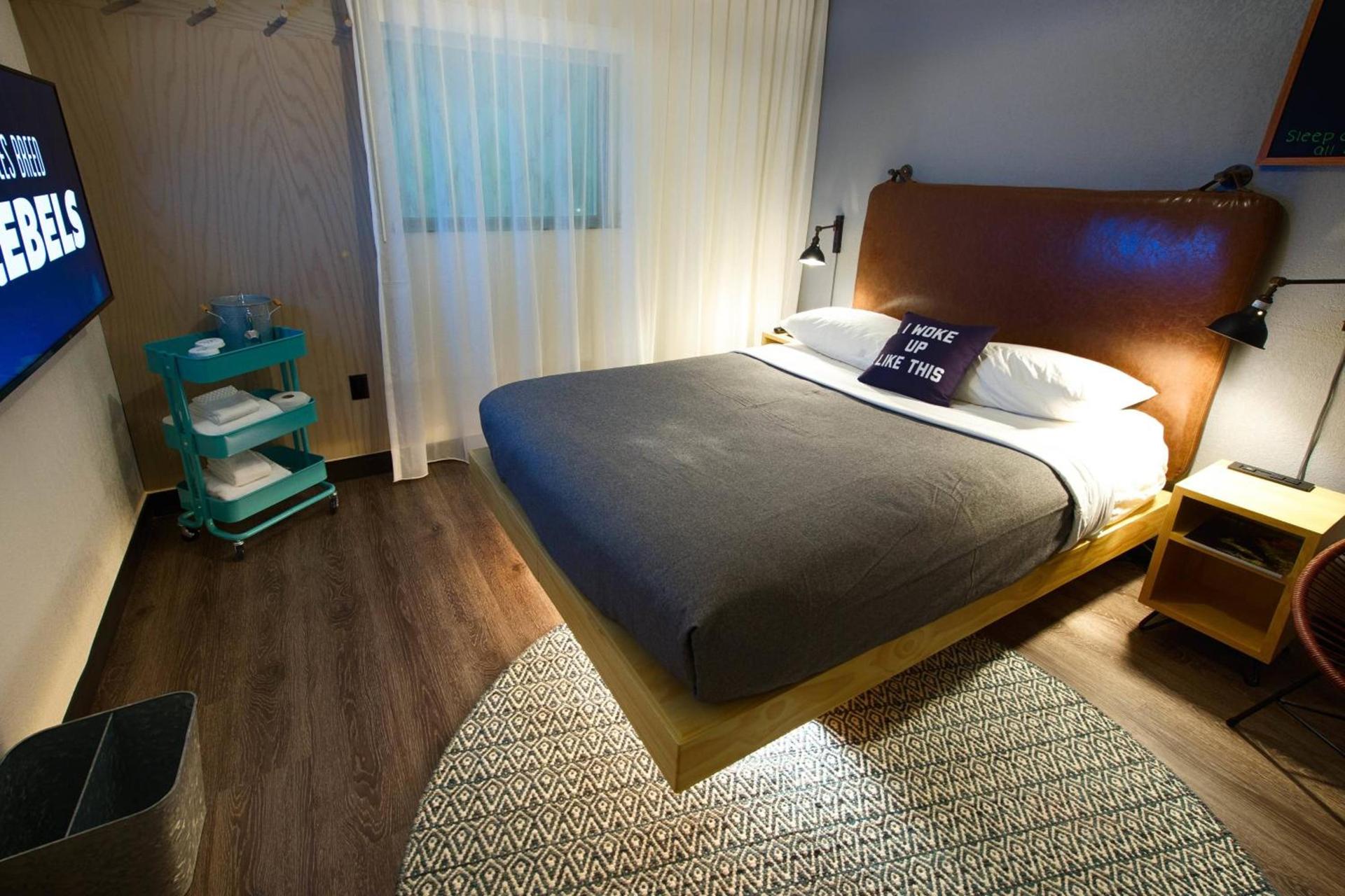 MOXY New Orleans Downtown/French Quarter Area photo 7