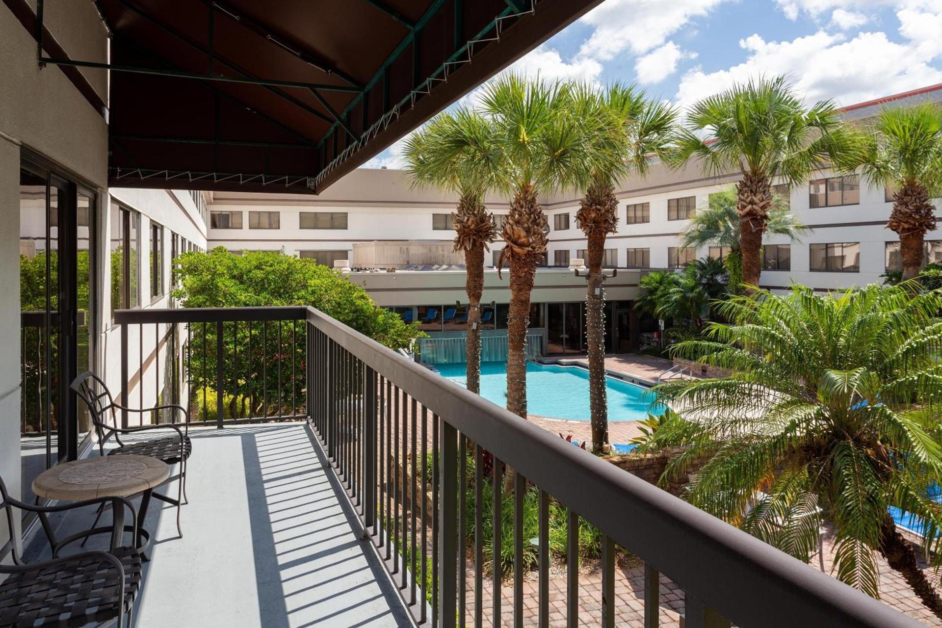 Sheraton Suites Orlando Airport Hotel photo 11