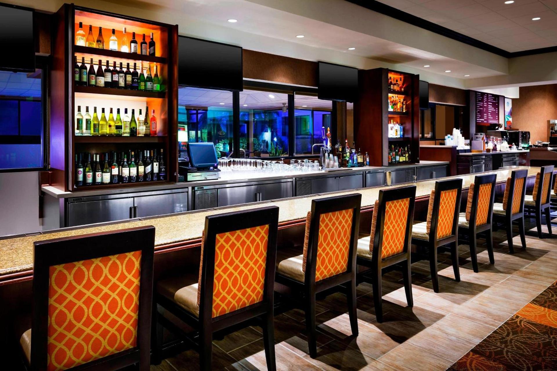 Sheraton Suites Orlando Airport Hotel photo 15