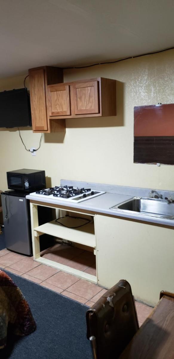 Economy Inn Odessa photo 9