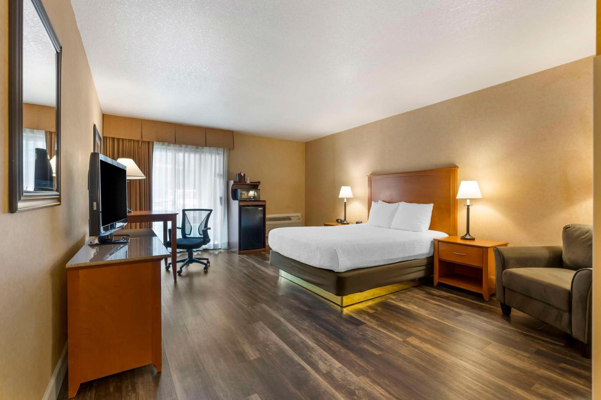 Best Western Plus Placerville Inn photo 26