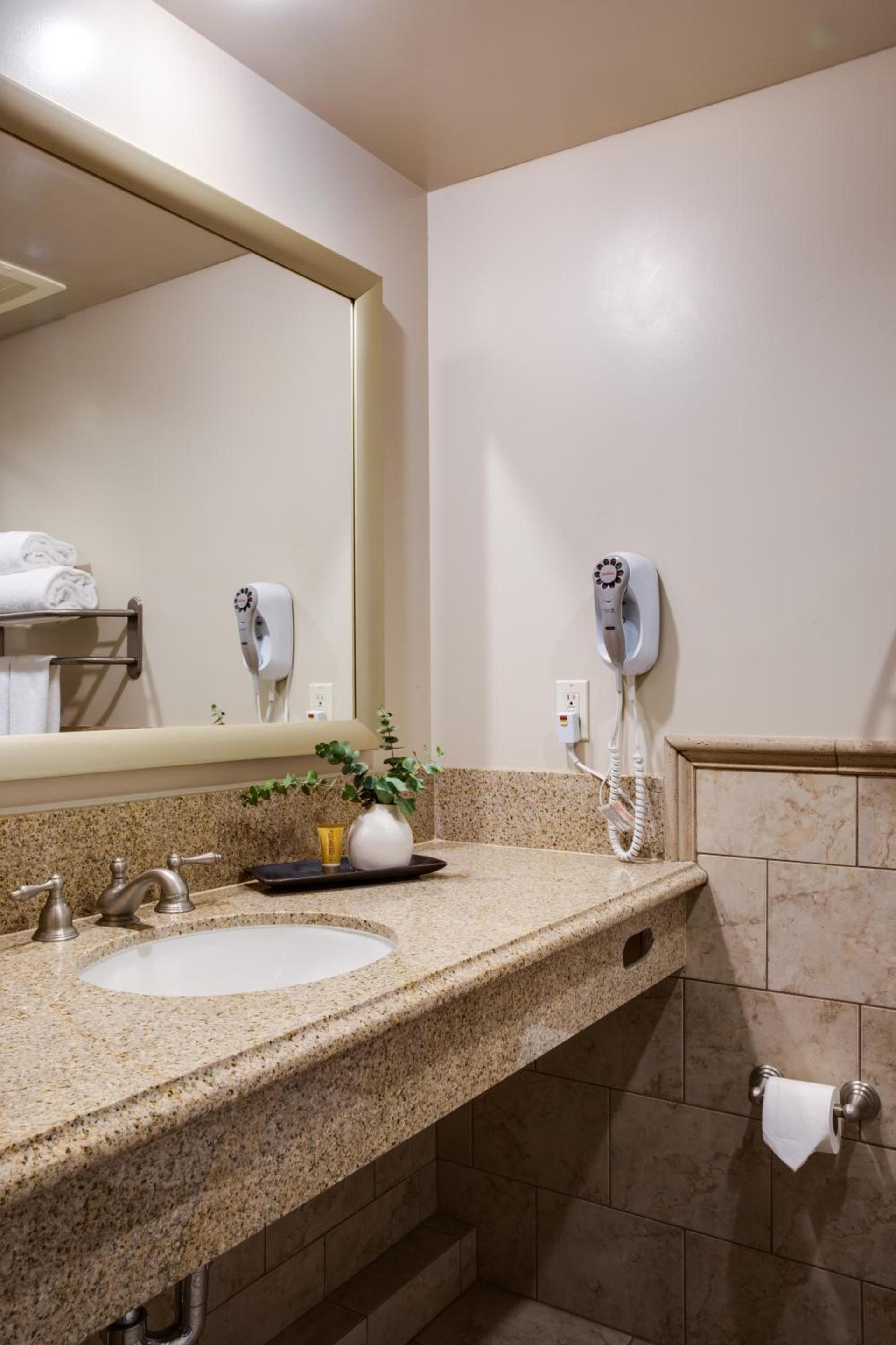 Ayres Hotel & Spa Mission Viejo - Lake Forest photo 30