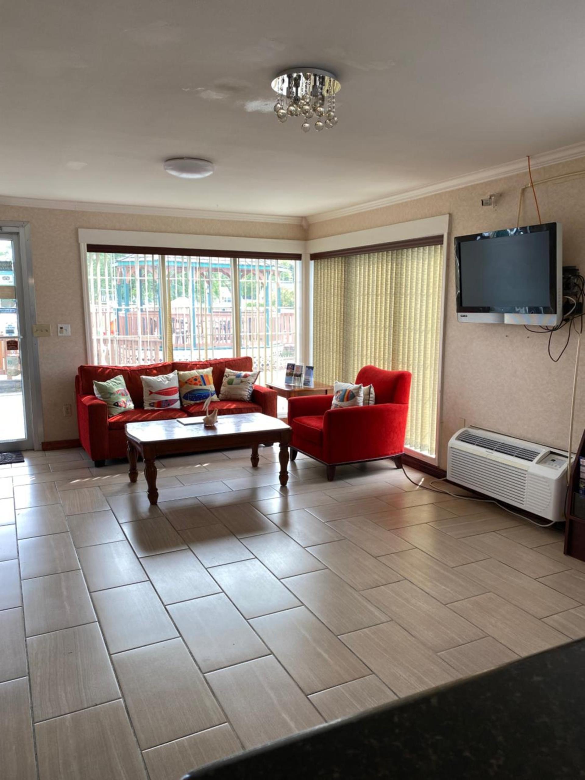 Atlantic Shores Inn and Suites photo 5