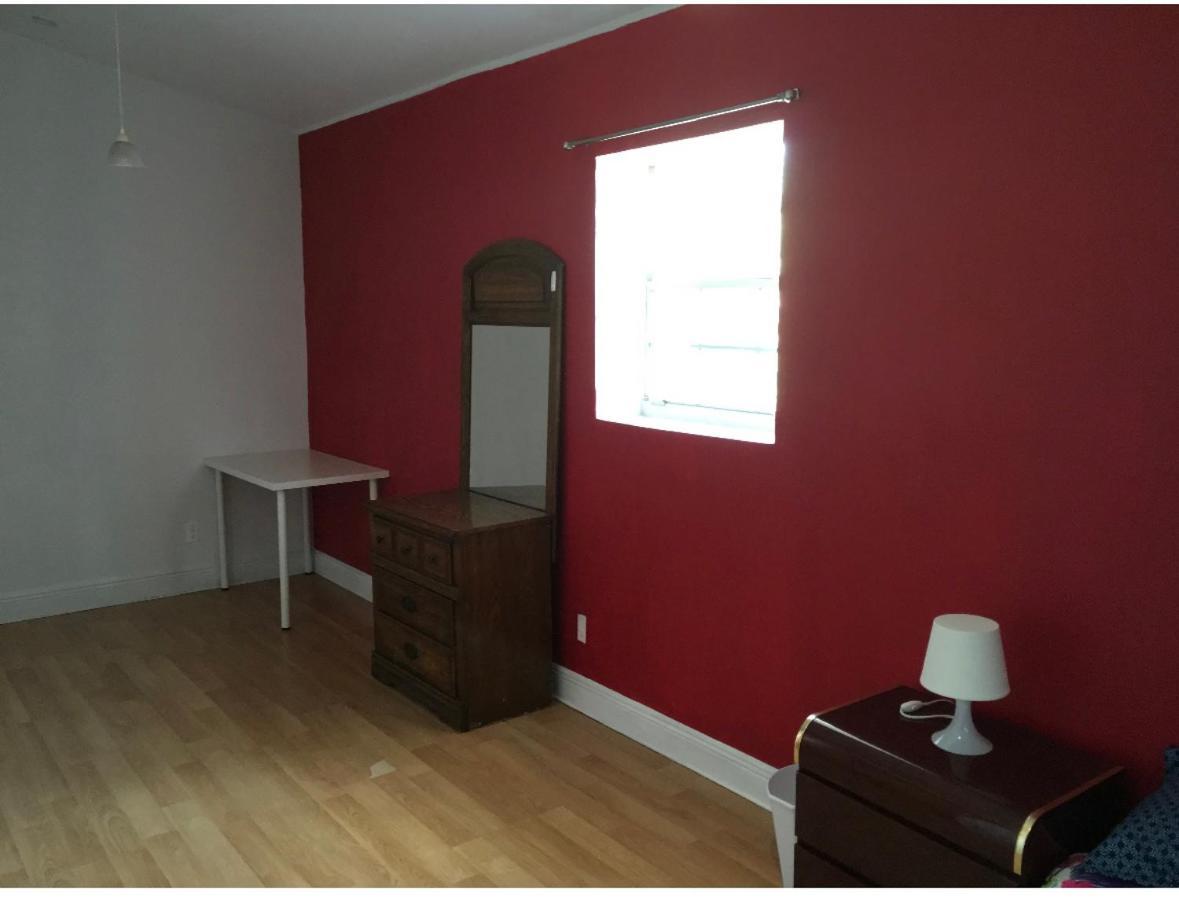 Miami House photo 8