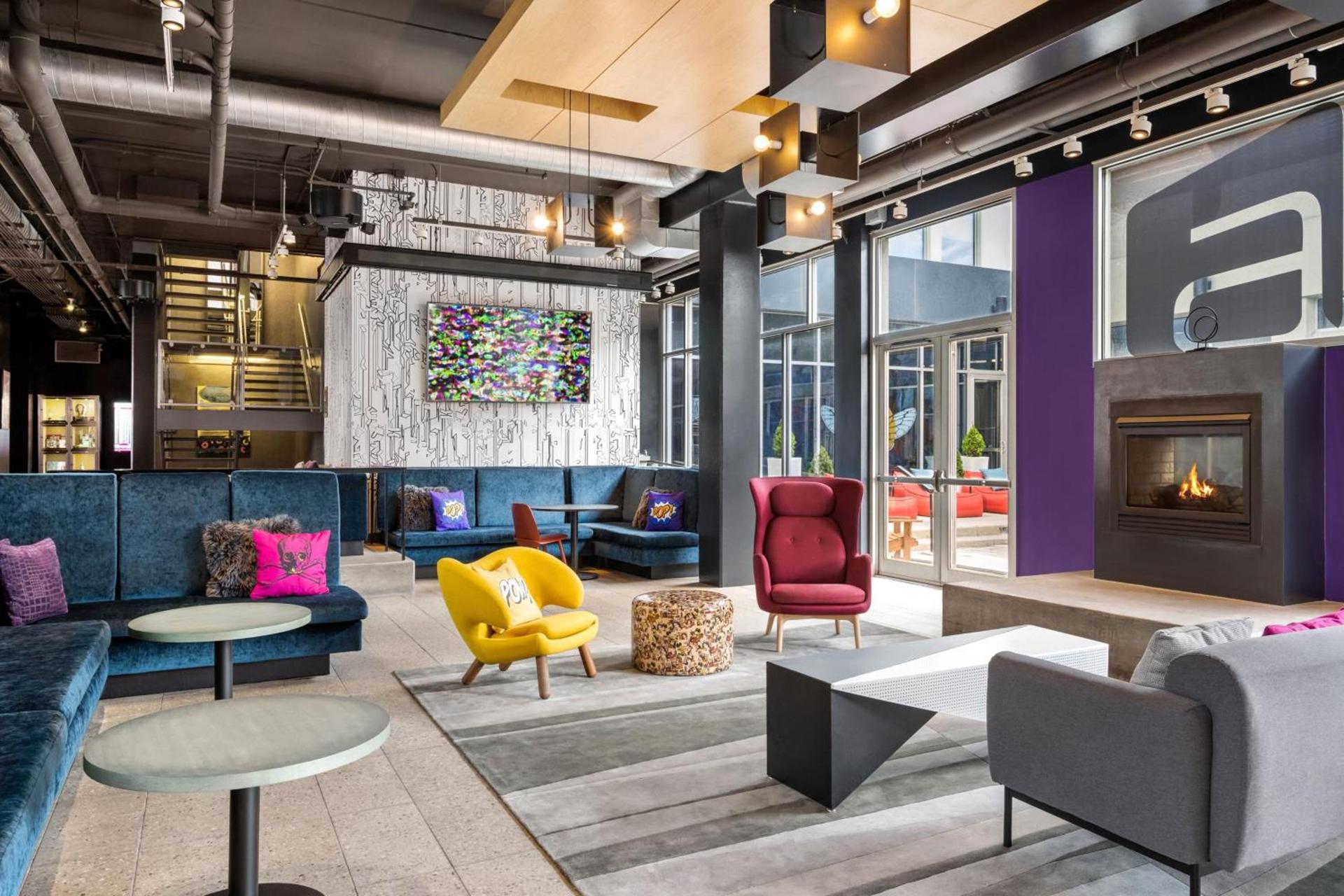 Aloft by Marriott Chicago O'Hare photo 2