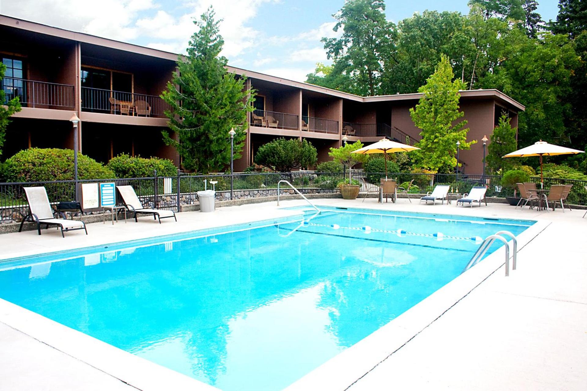 The Lodge at Riverside photo 49