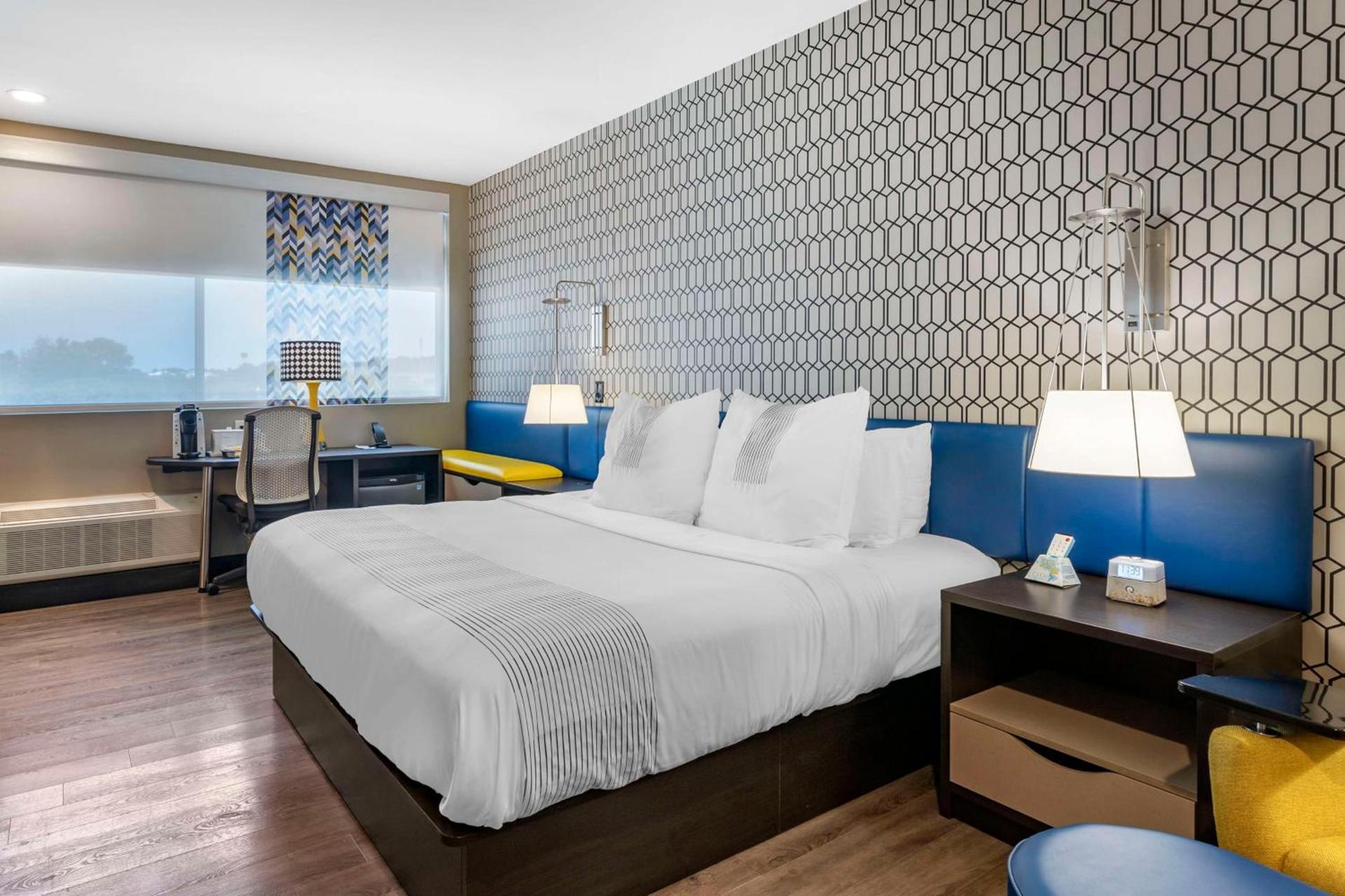 GLō Best Western Savannah-Gateway I-95 photo 11