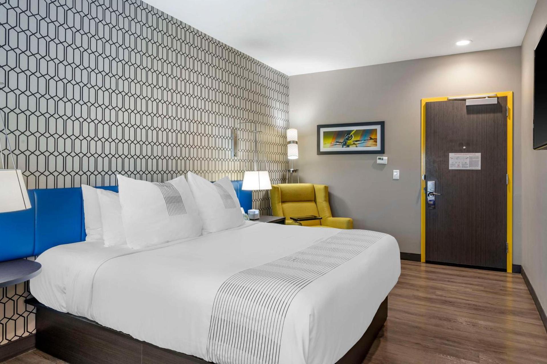 GLō Best Western Savannah-Gateway I-95 photo 15
