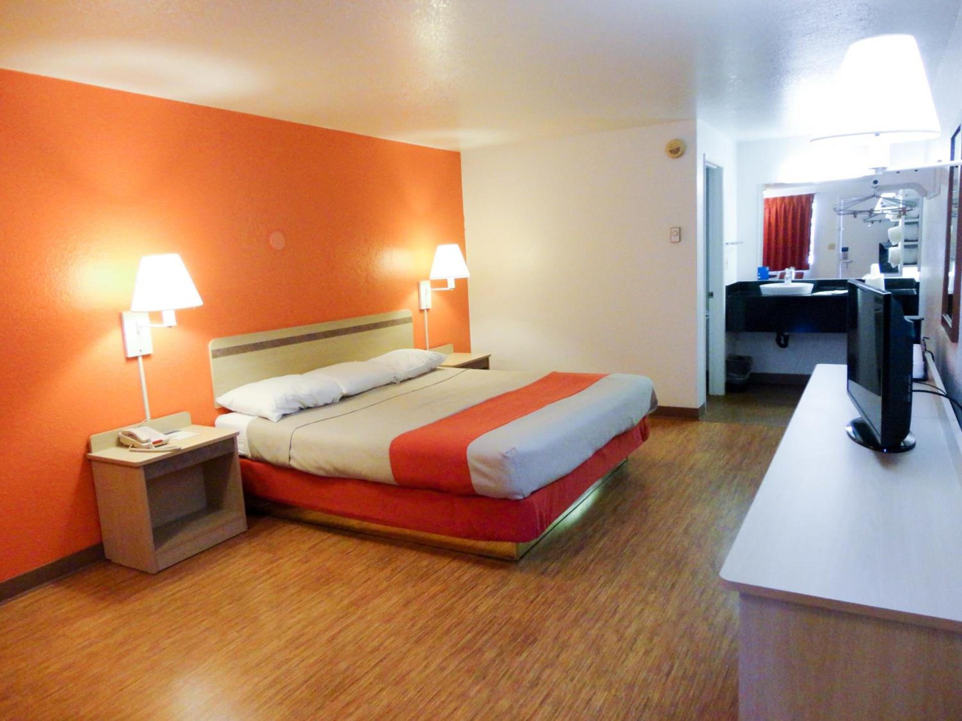 Motel 6 Gold Beach photo 40