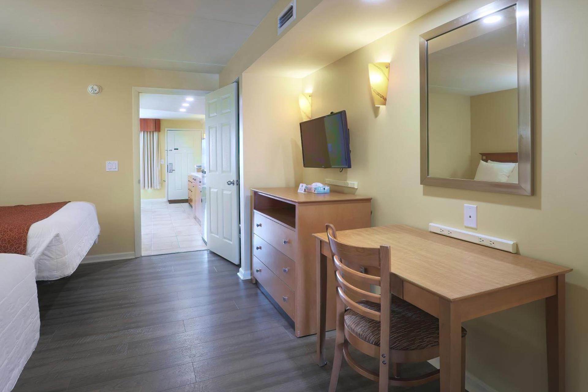 Fleur de Lis Beach Motel photo 17
