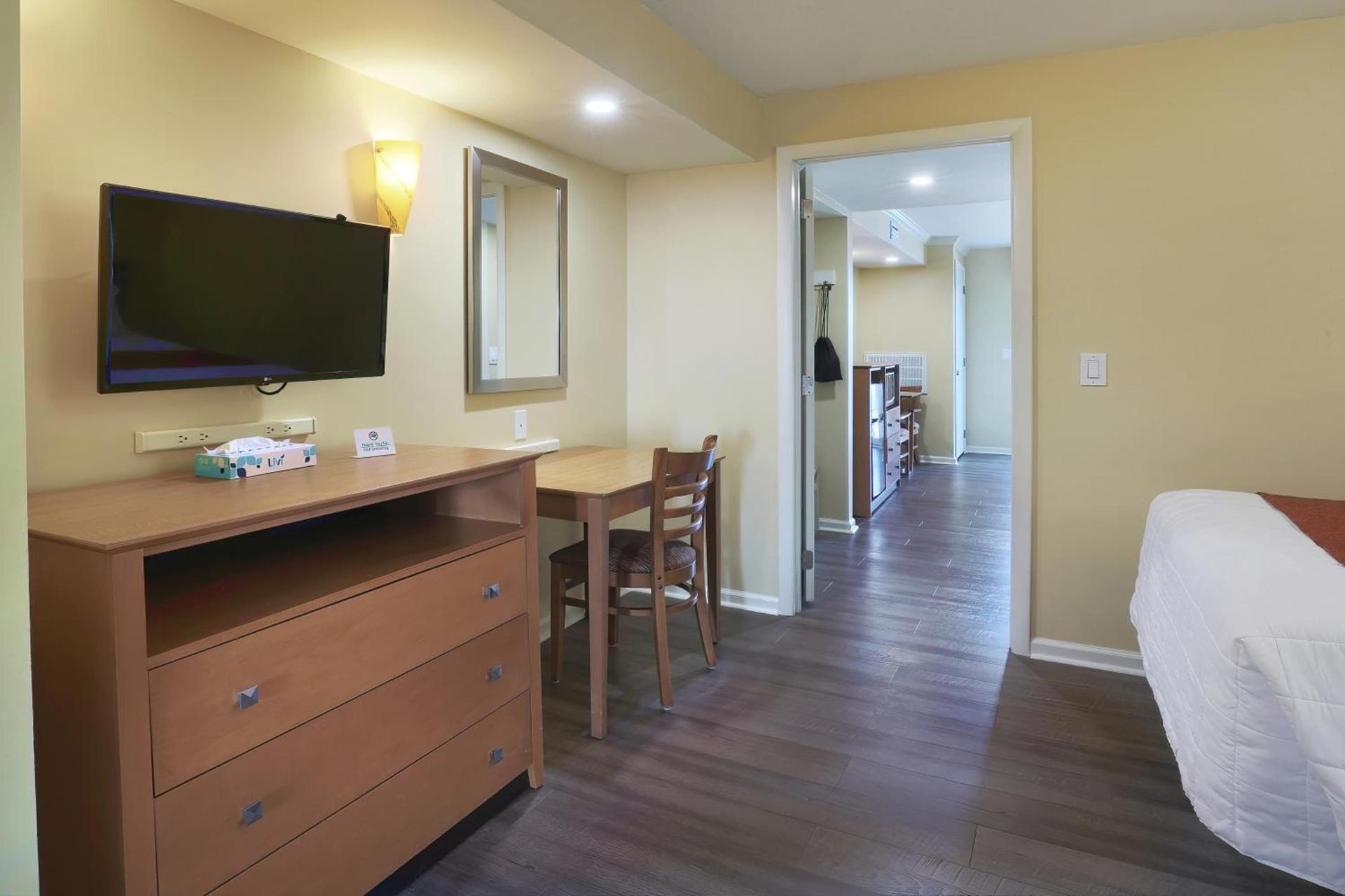 Fleur de Lis Beach Motel photo 15