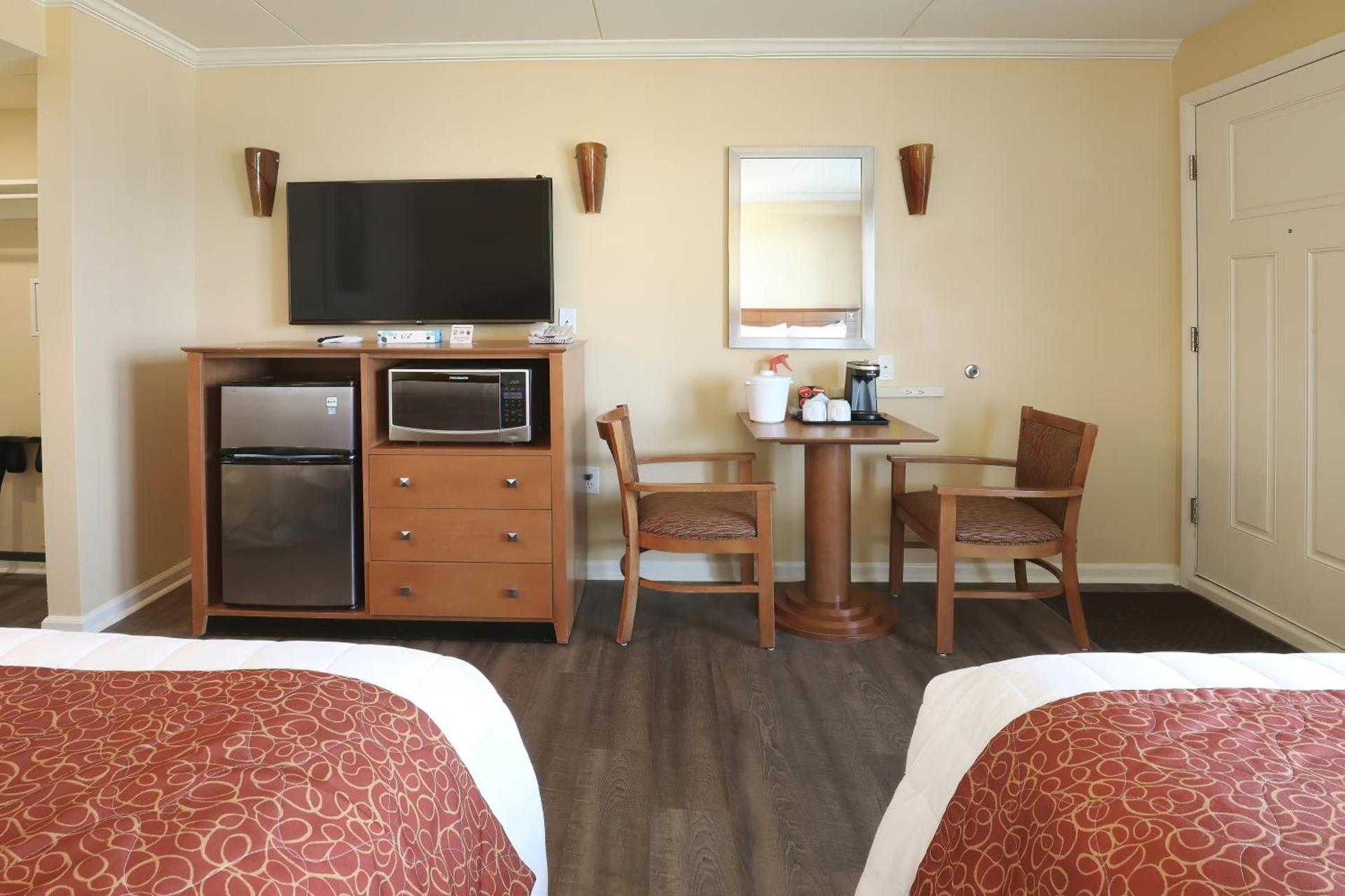 Fleur de Lis Beach Motel photo 26