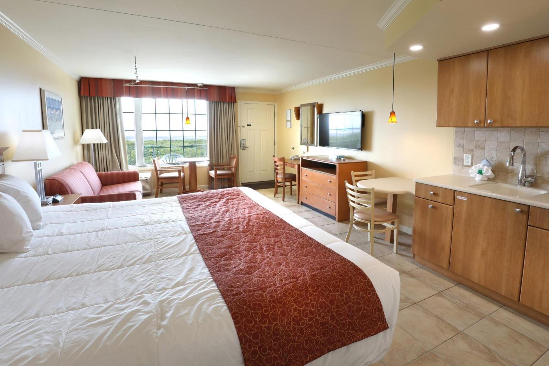 Fleur de Lis Beach Motel photo 42