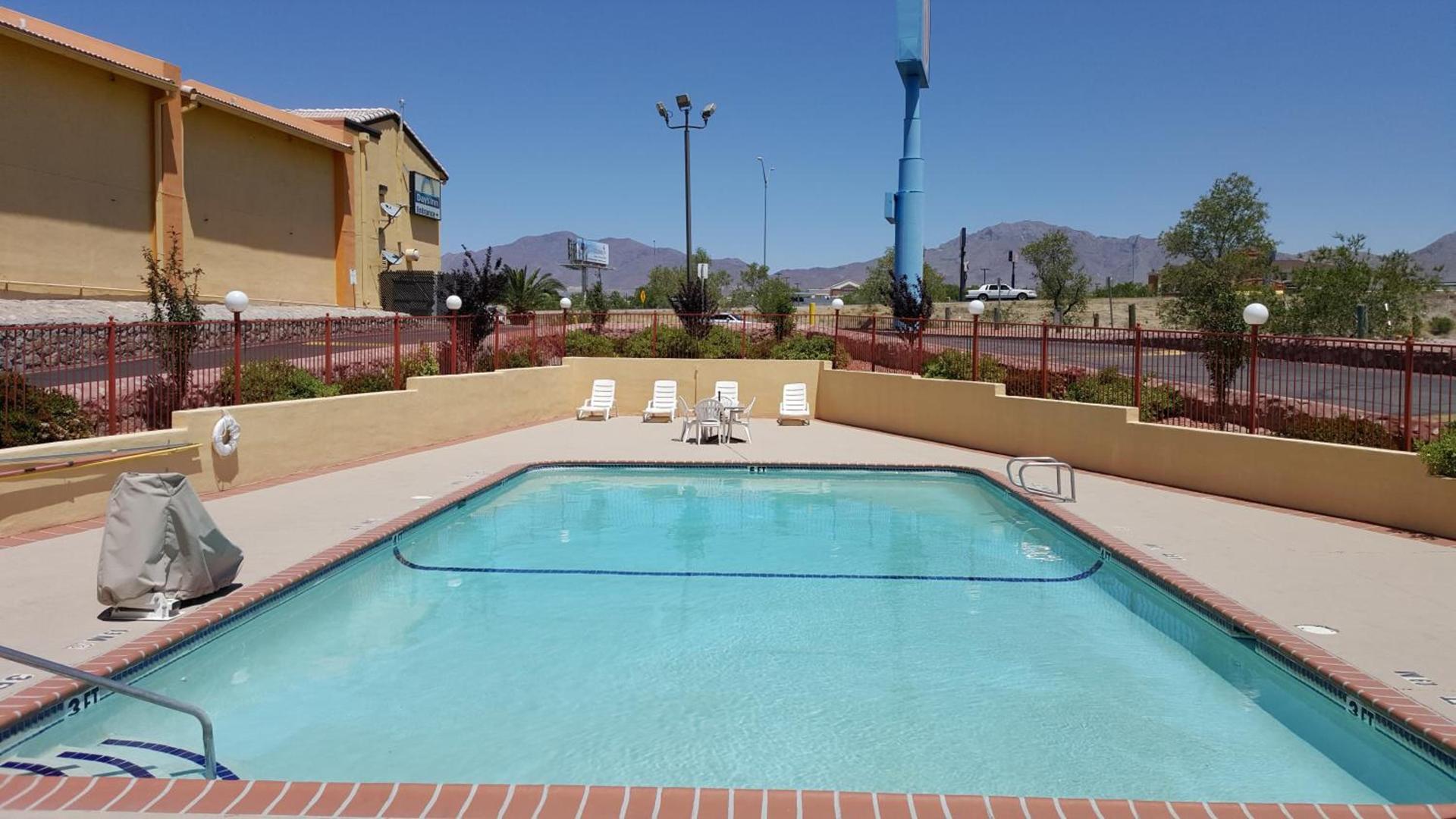 Motel 6-El Paso, TX - West photo 15