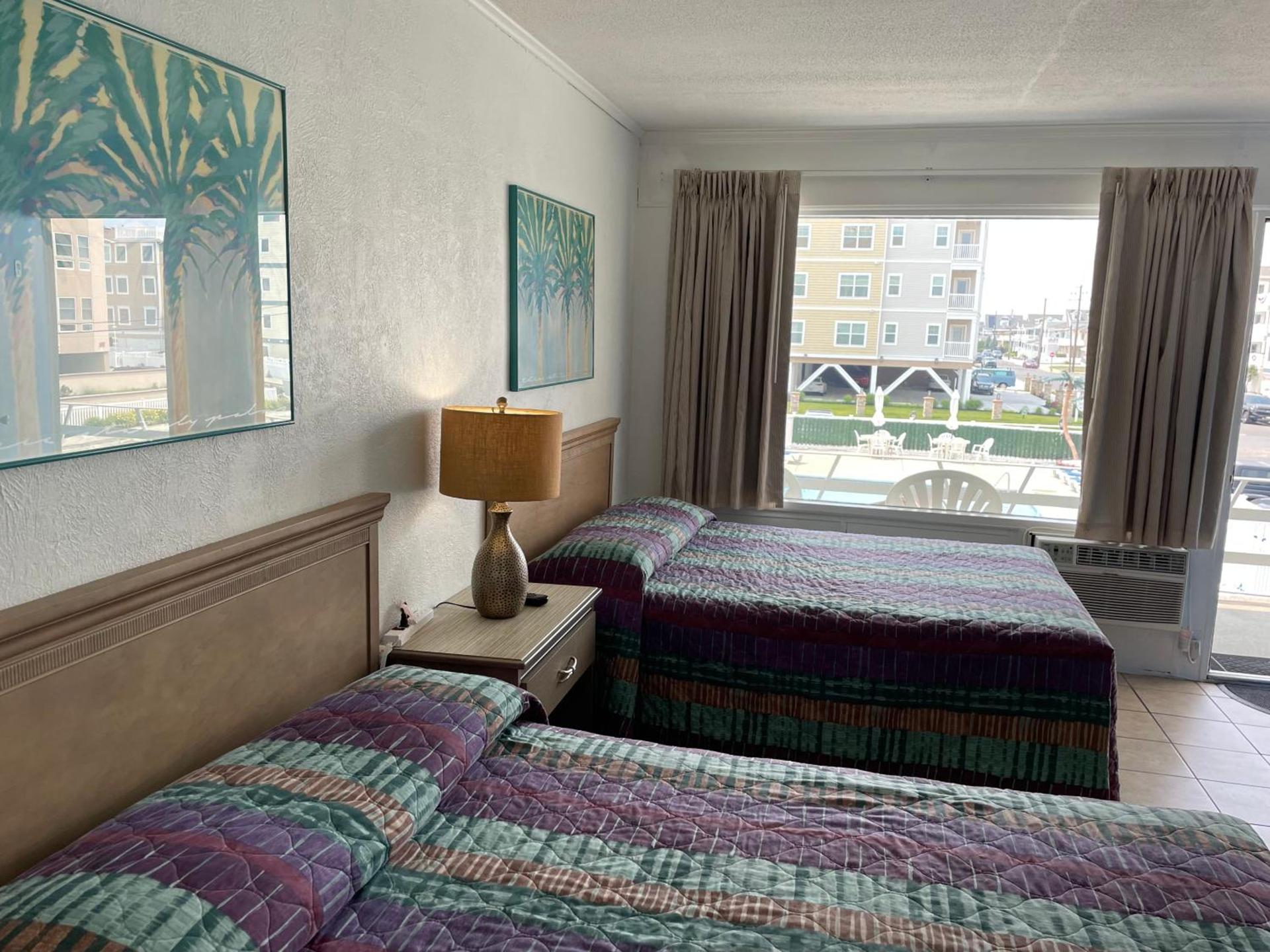 Beach Colony Motel photo 18