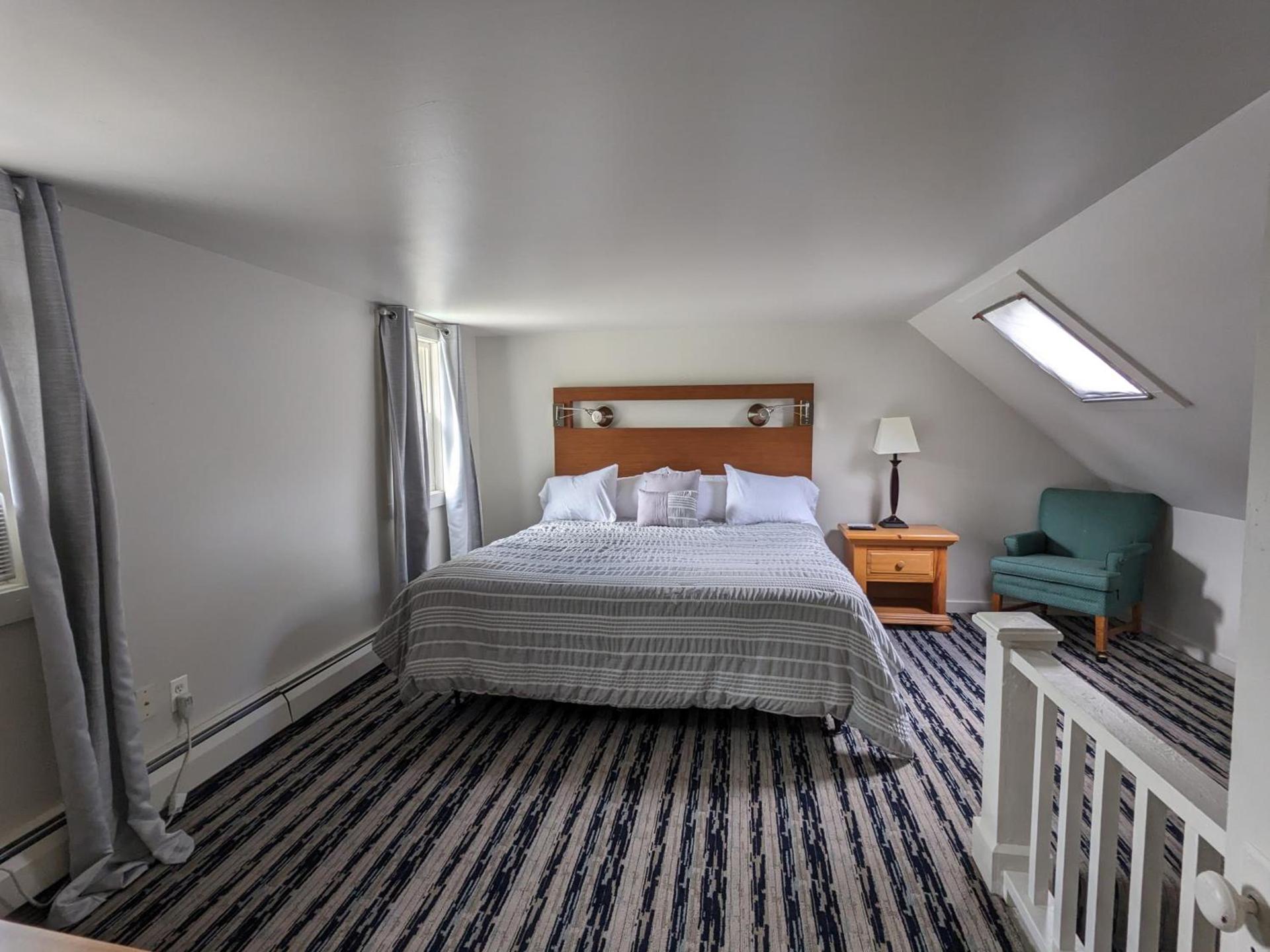 Perry's Motel and Cottages photo 18