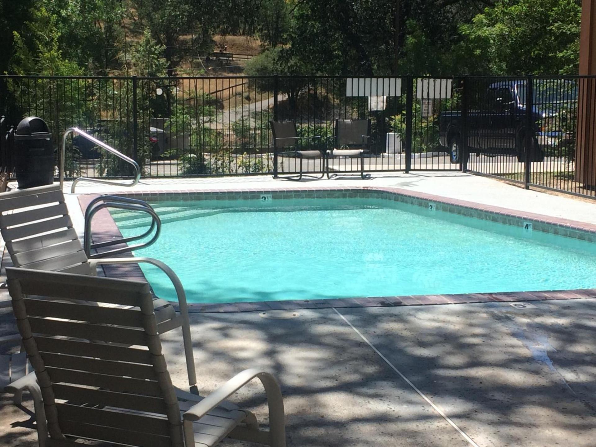 The Monarch Inn photo 42