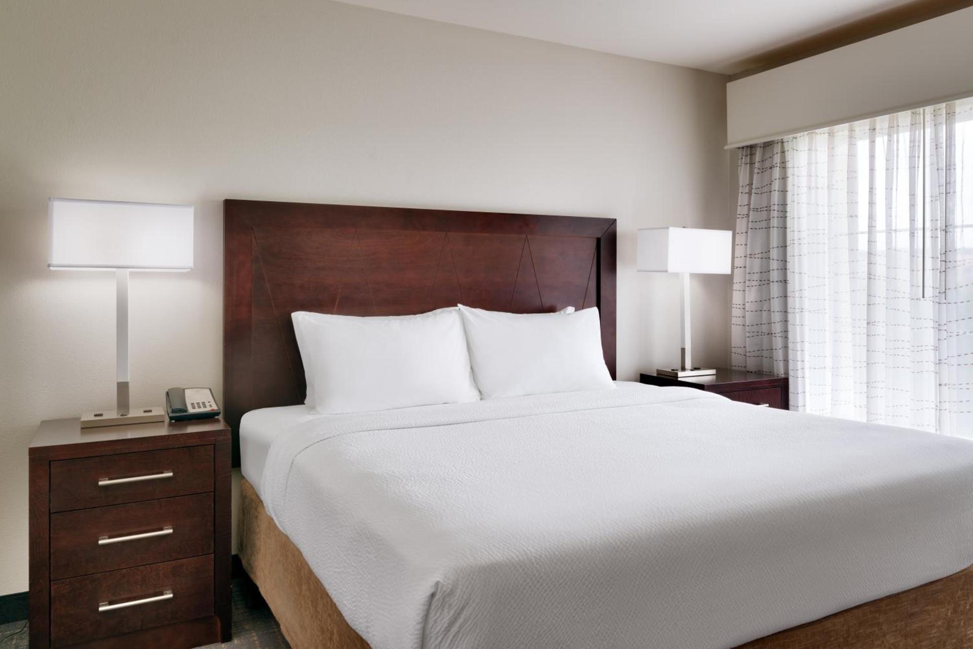 Residence Inn by Marriott Houston I-10 West/Park Row photo 7