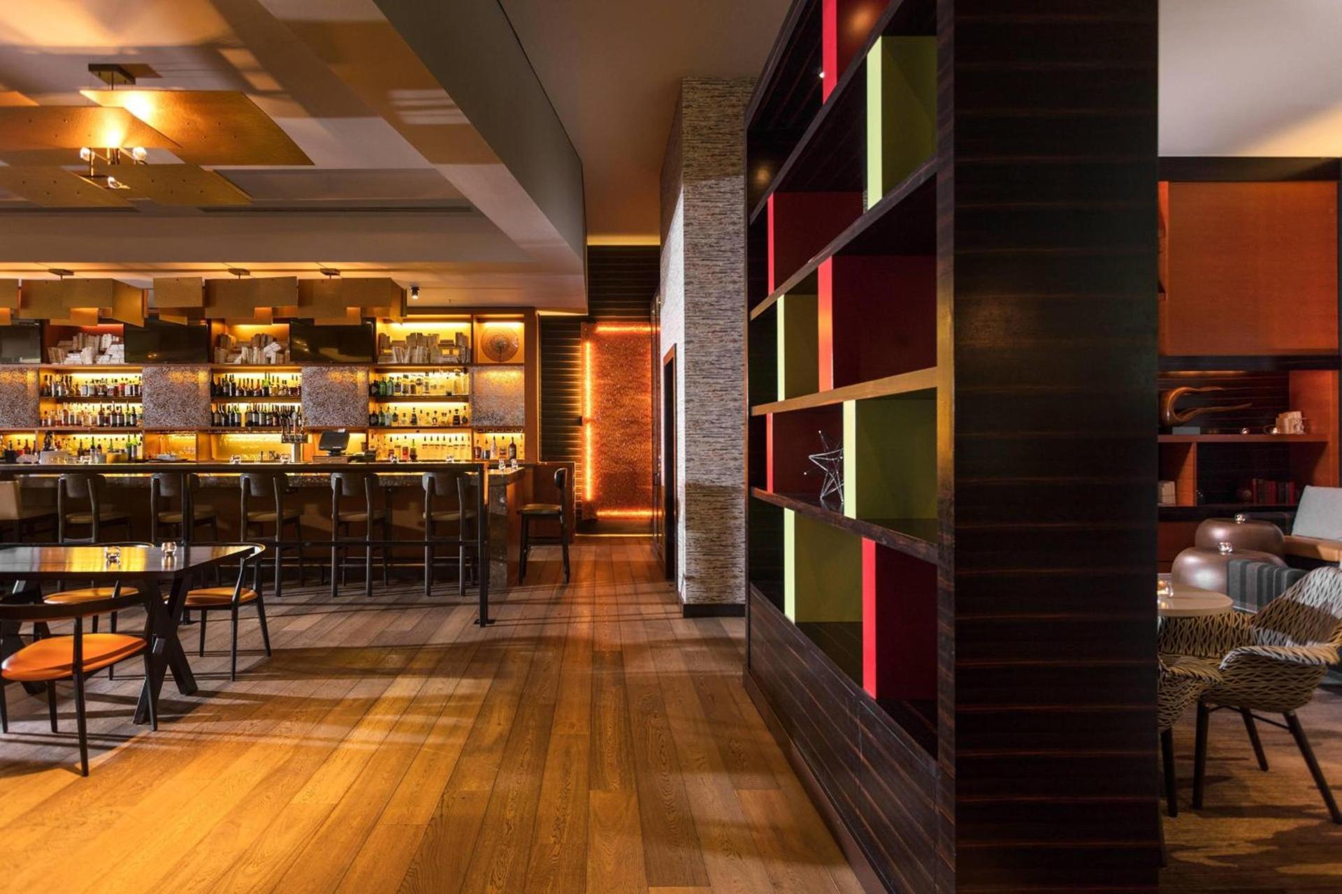 Renaissance Seattle Hotel photo 38