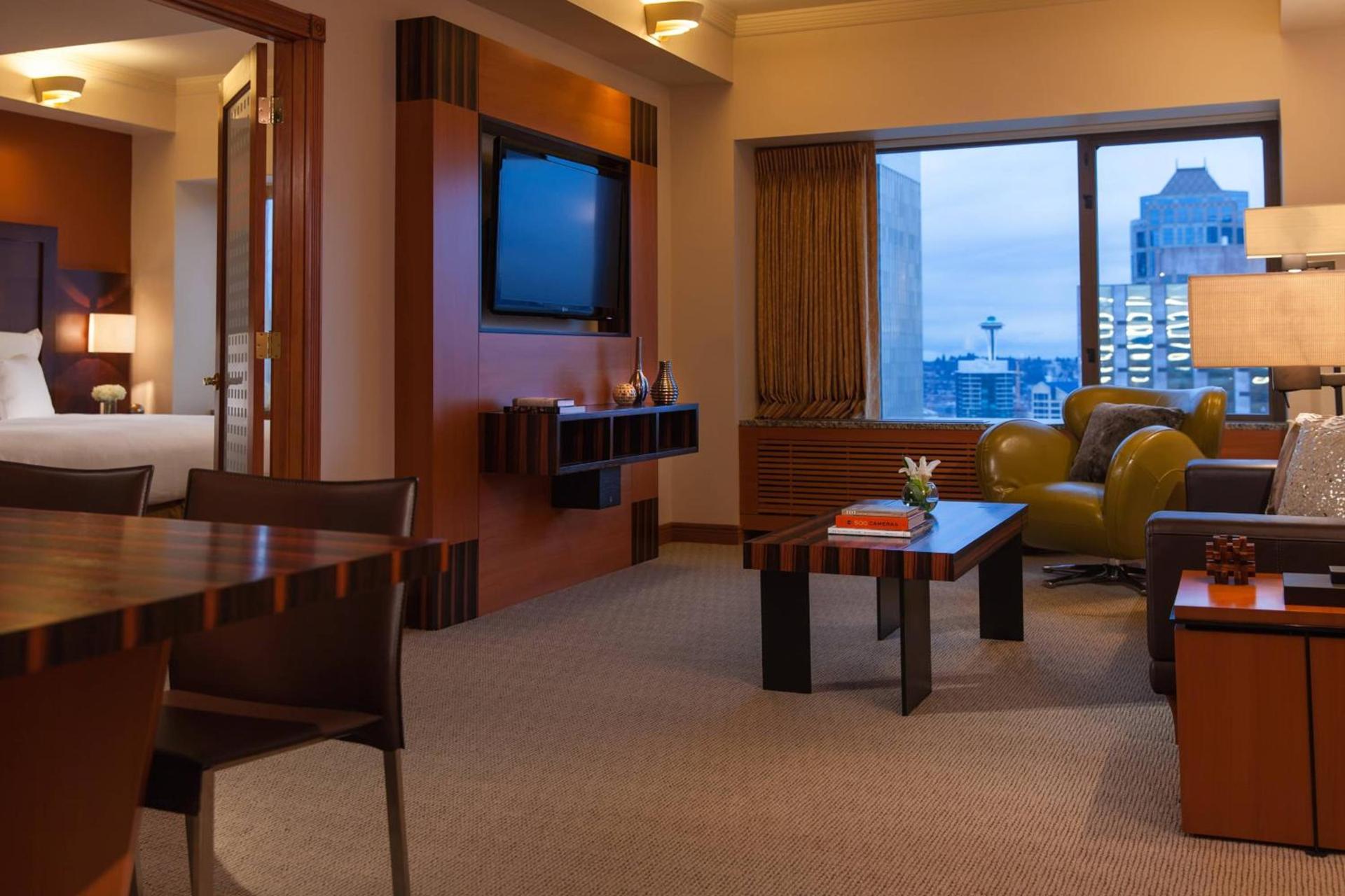Renaissance Seattle Hotel photo 26