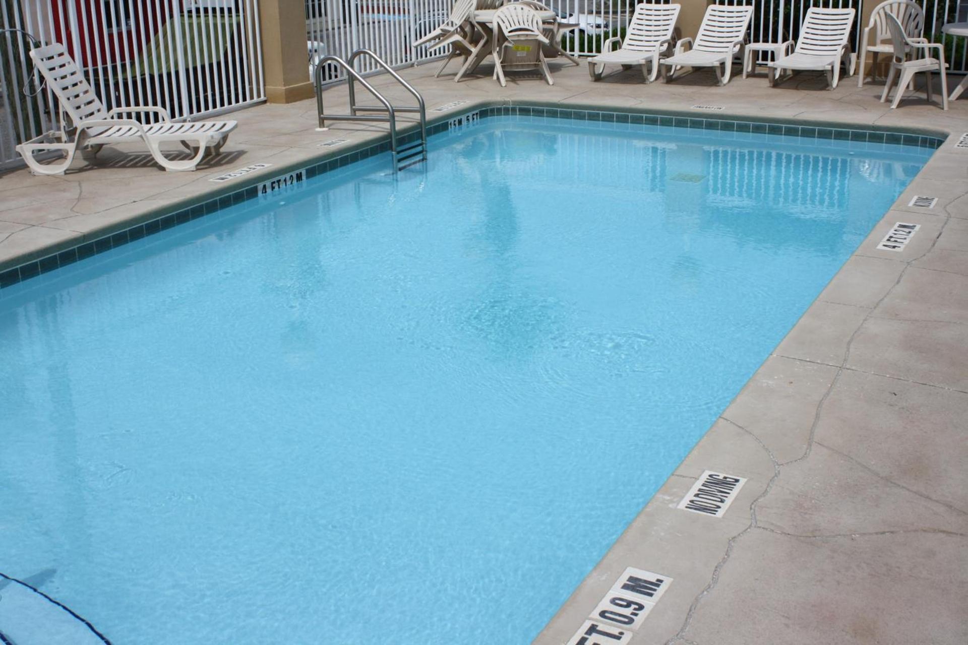 Baymont by Wyndham Crestview photo 22