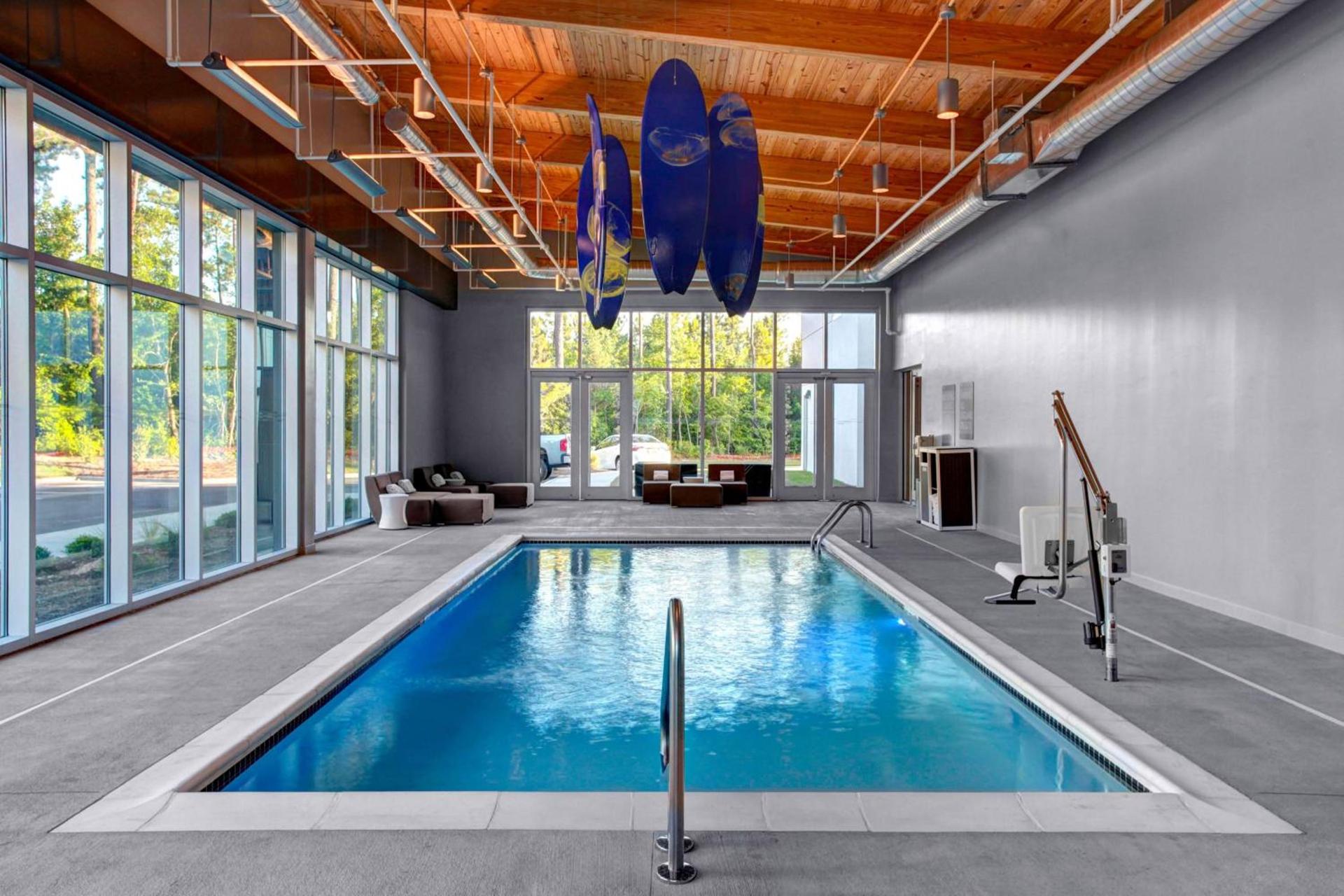 Aloft by Marriott Raleigh-Durham Airport Brier Creek photo 18