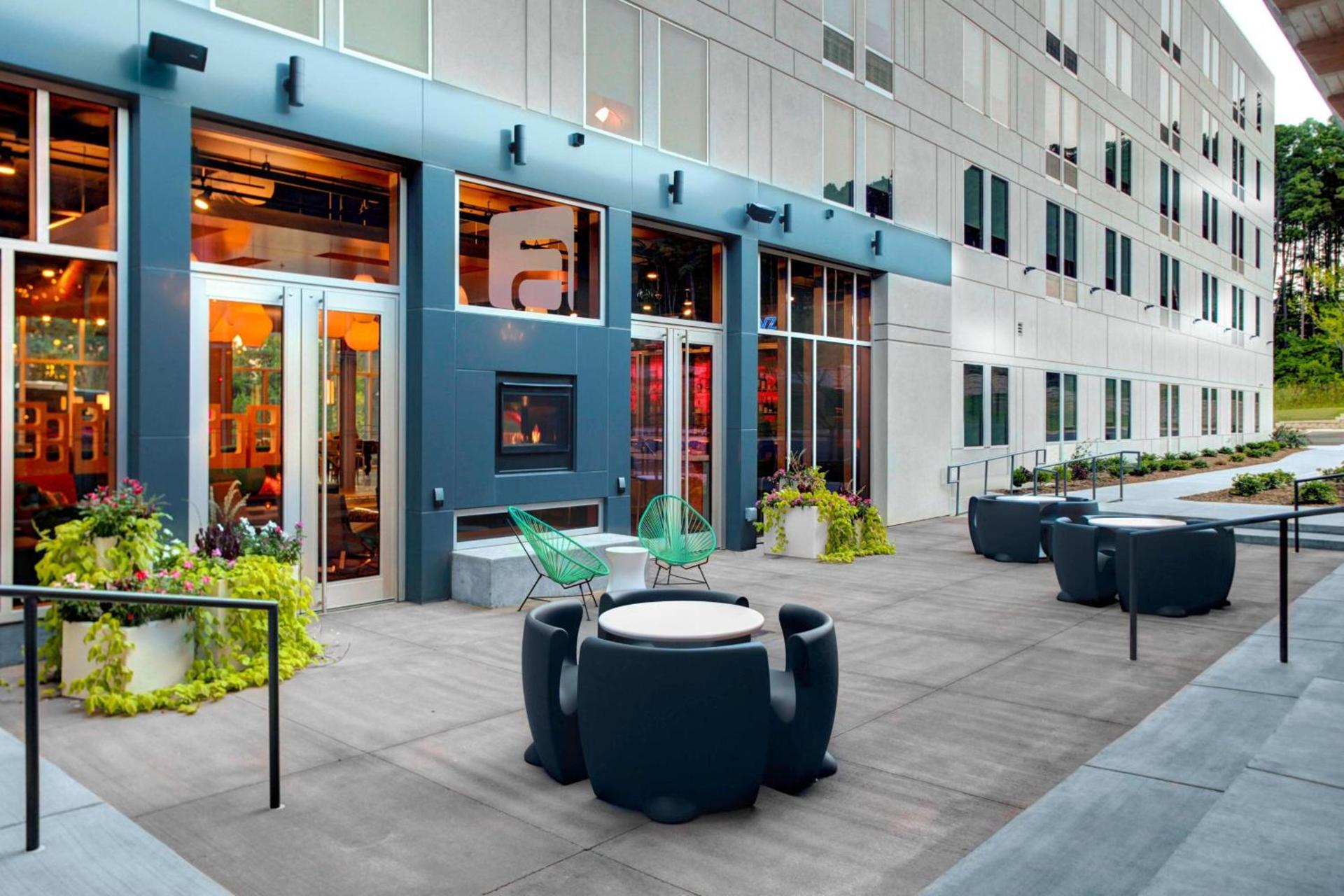 Aloft by Marriott Raleigh-Durham Airport Brier Creek photo 7