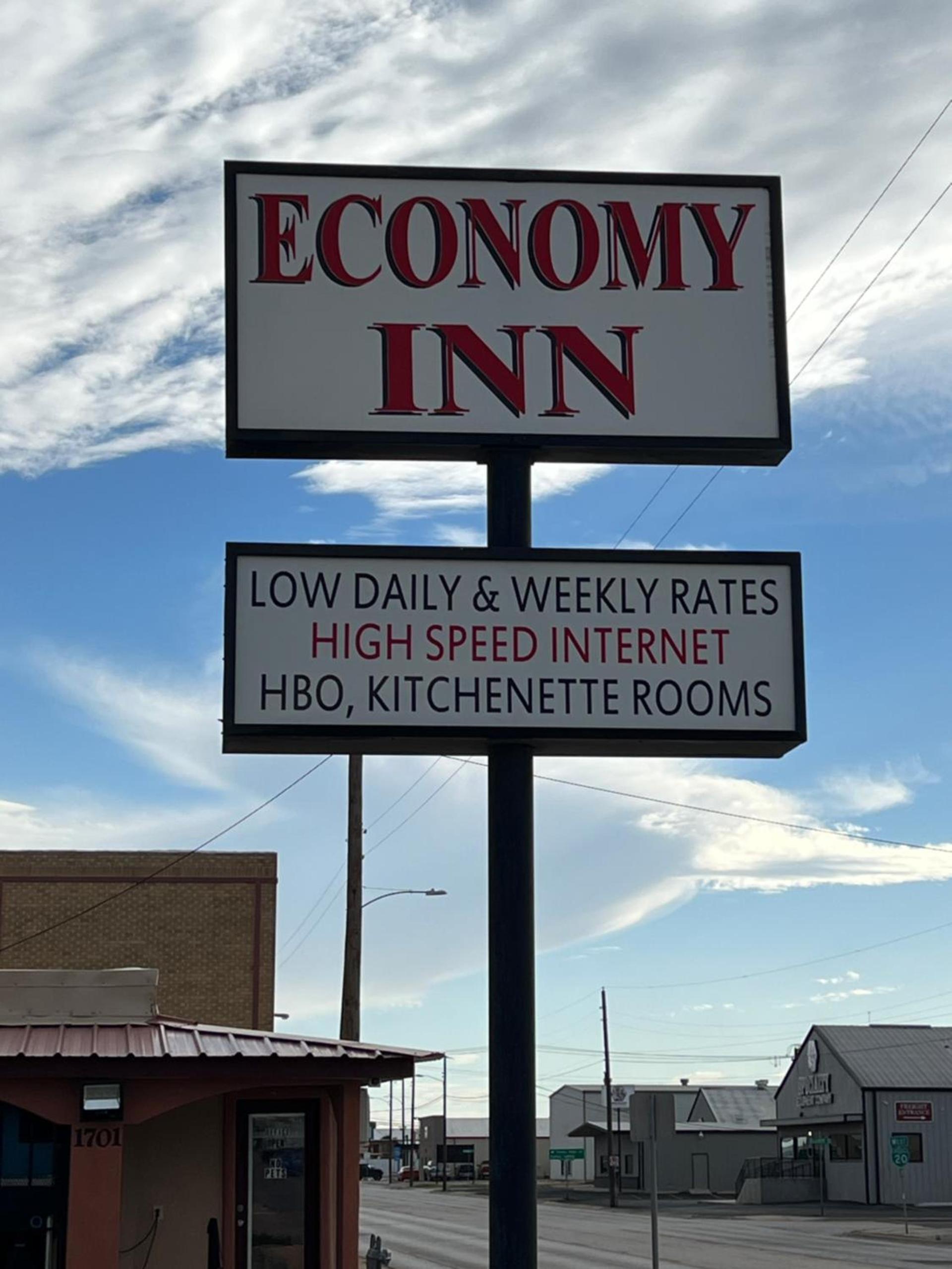 Economy Inn Odessa photo 32