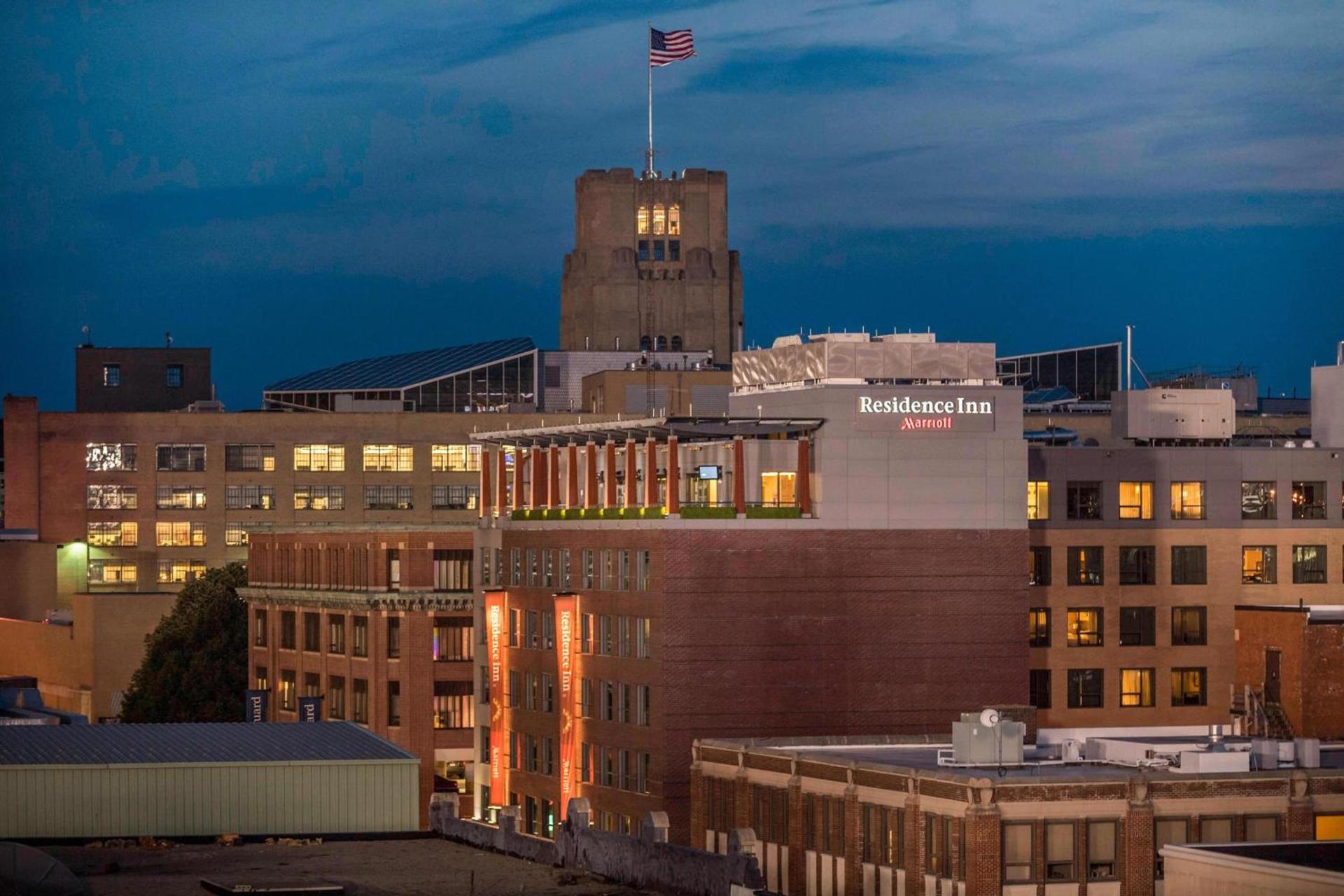 Residence Inn by Marriott Boston Back Bay/Fenway photo 2