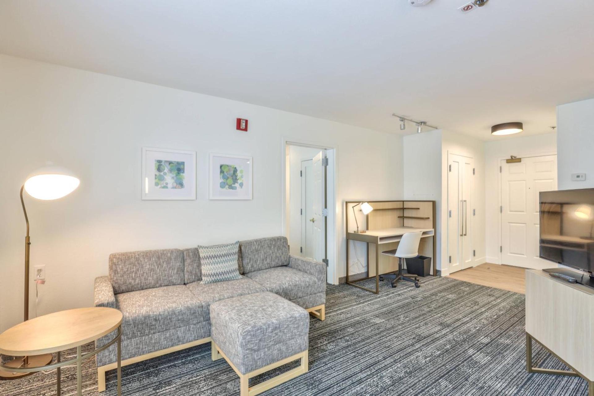 MainStay Suites photo 10