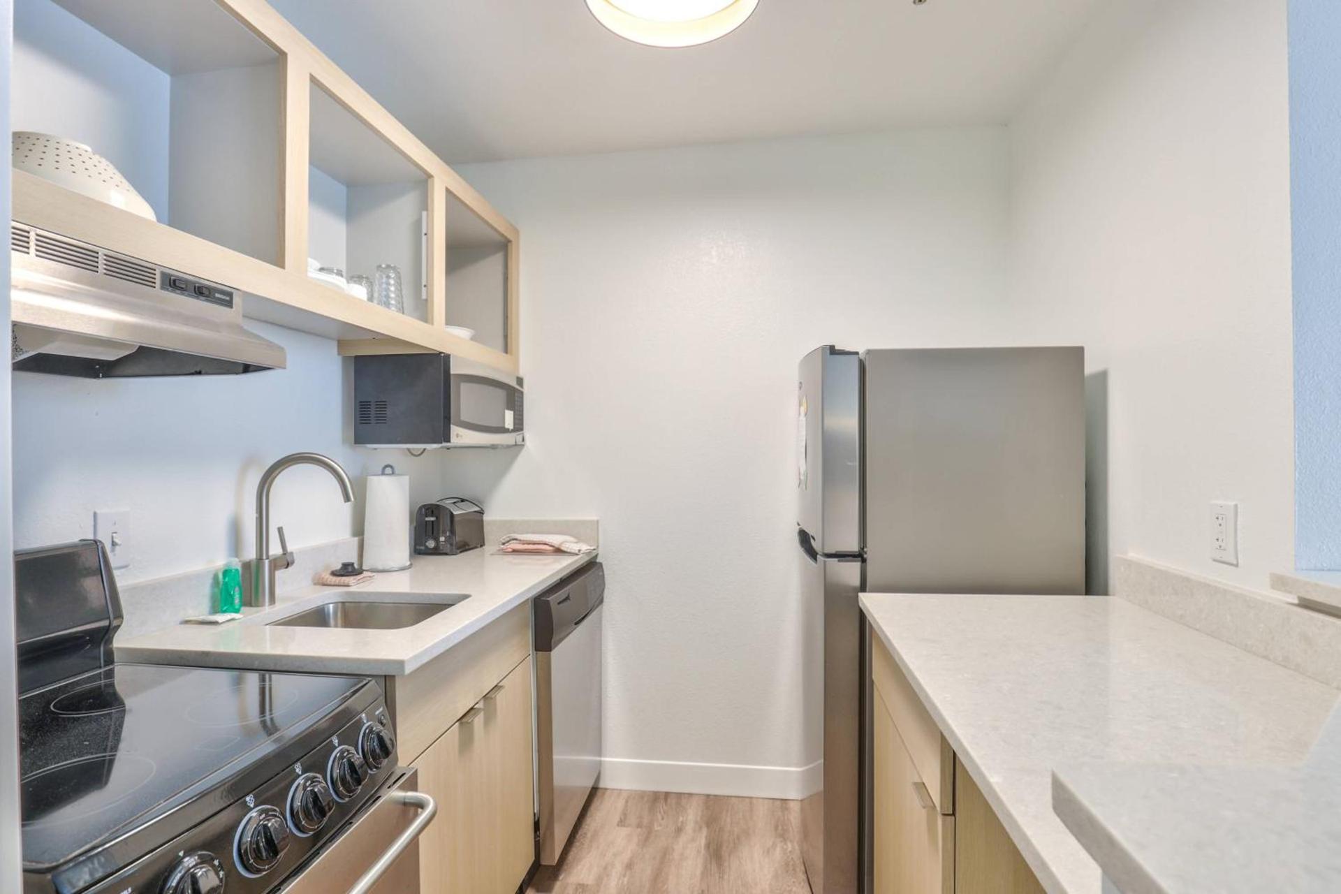 MainStay Suites photo 13