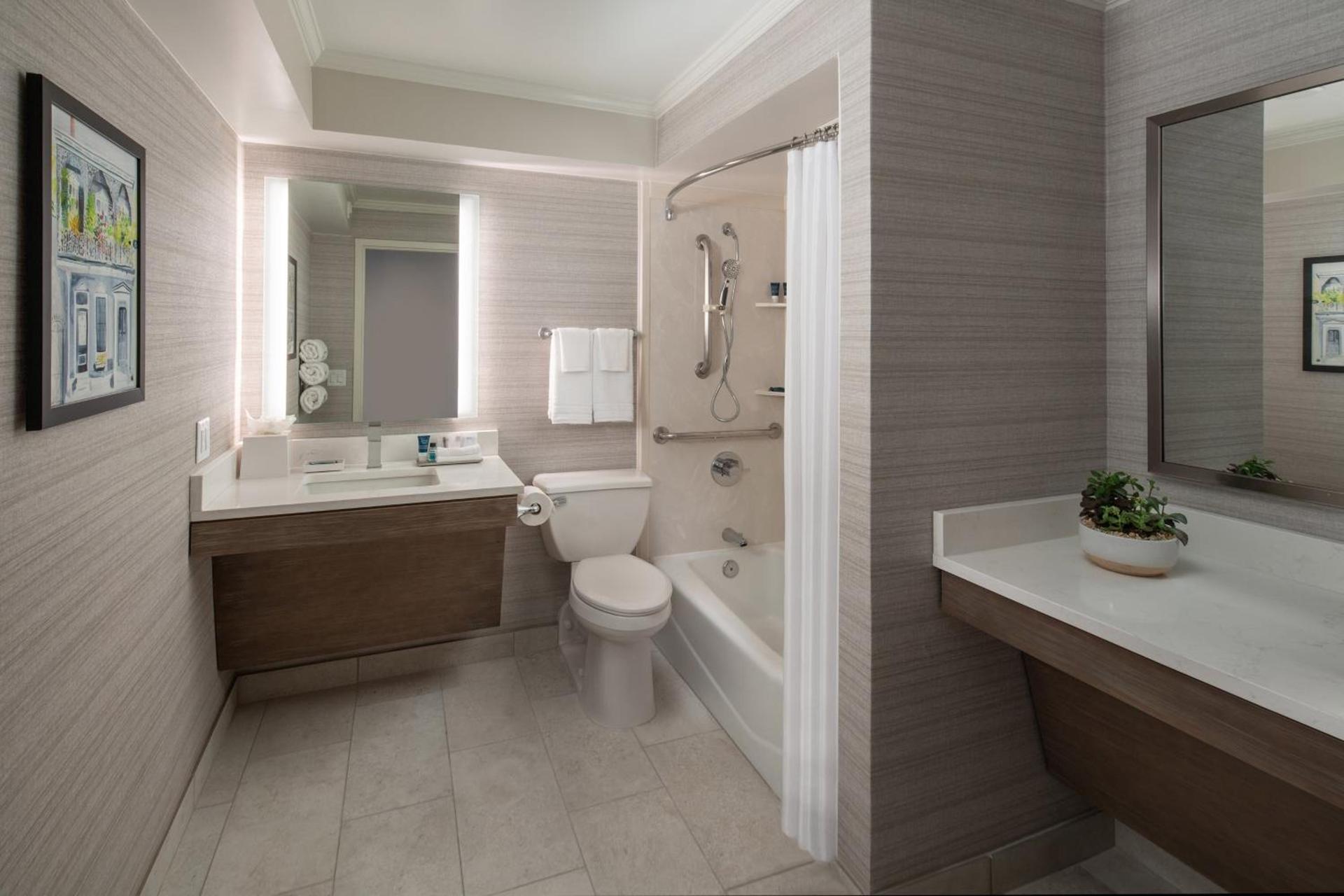 Four Points by Sheraton French Quarter photo 24