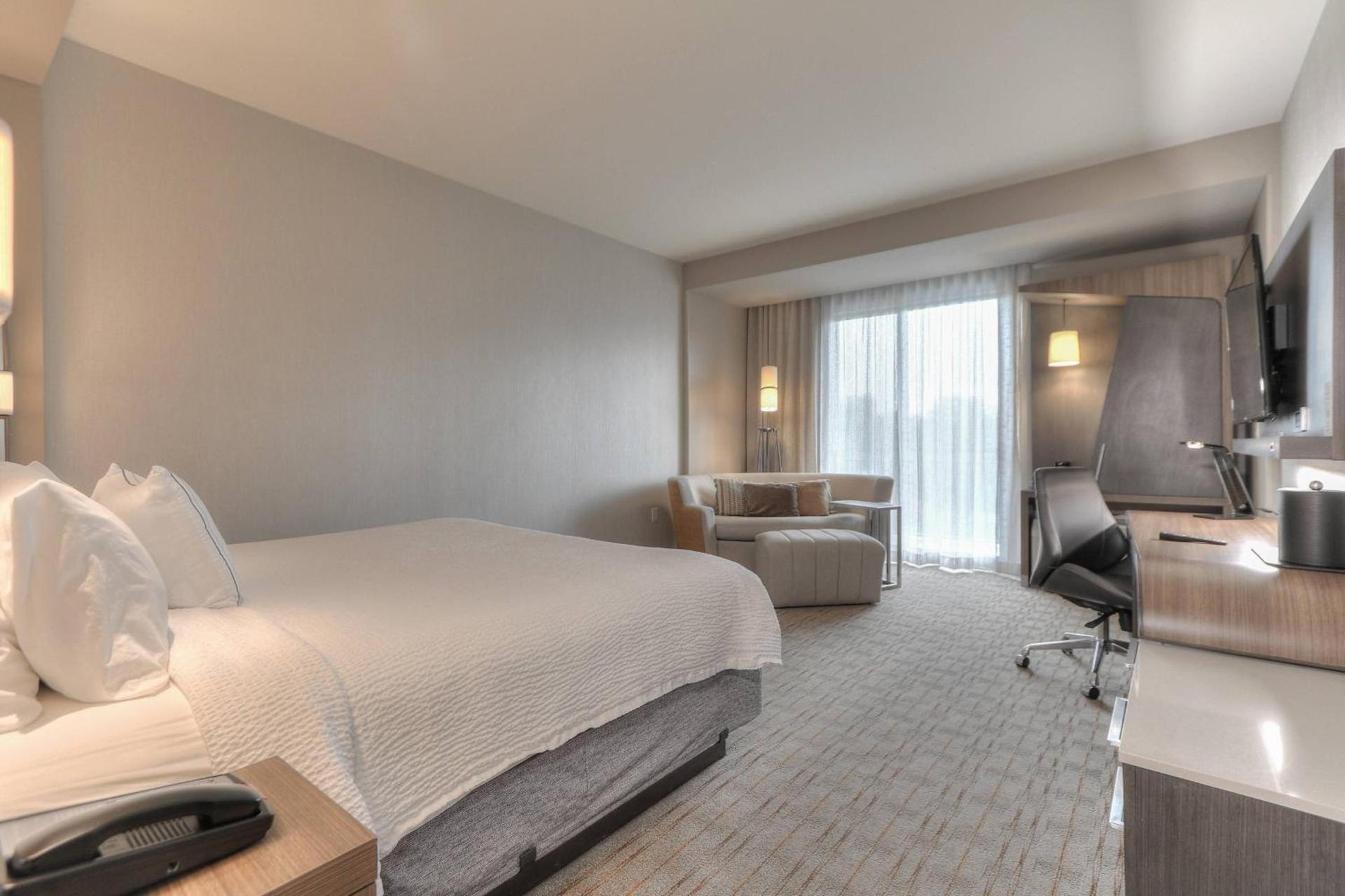 Courtyard by Marriott Pigeon Forge photo 26