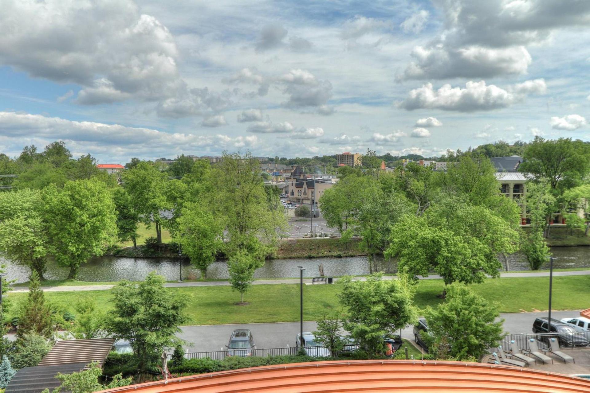 Courtyard by Marriott Pigeon Forge photo 53