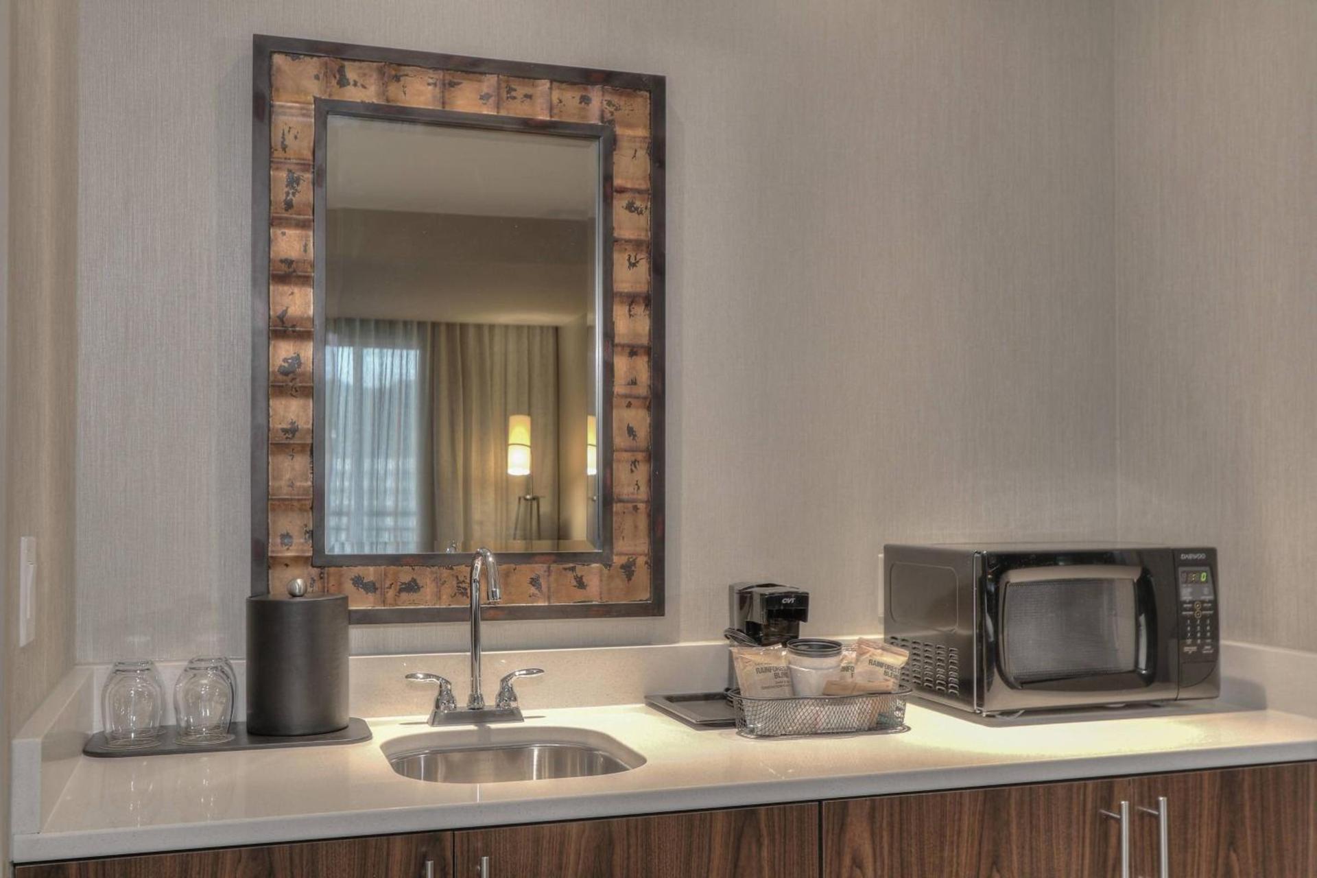 Courtyard by Marriott Pigeon Forge photo 80