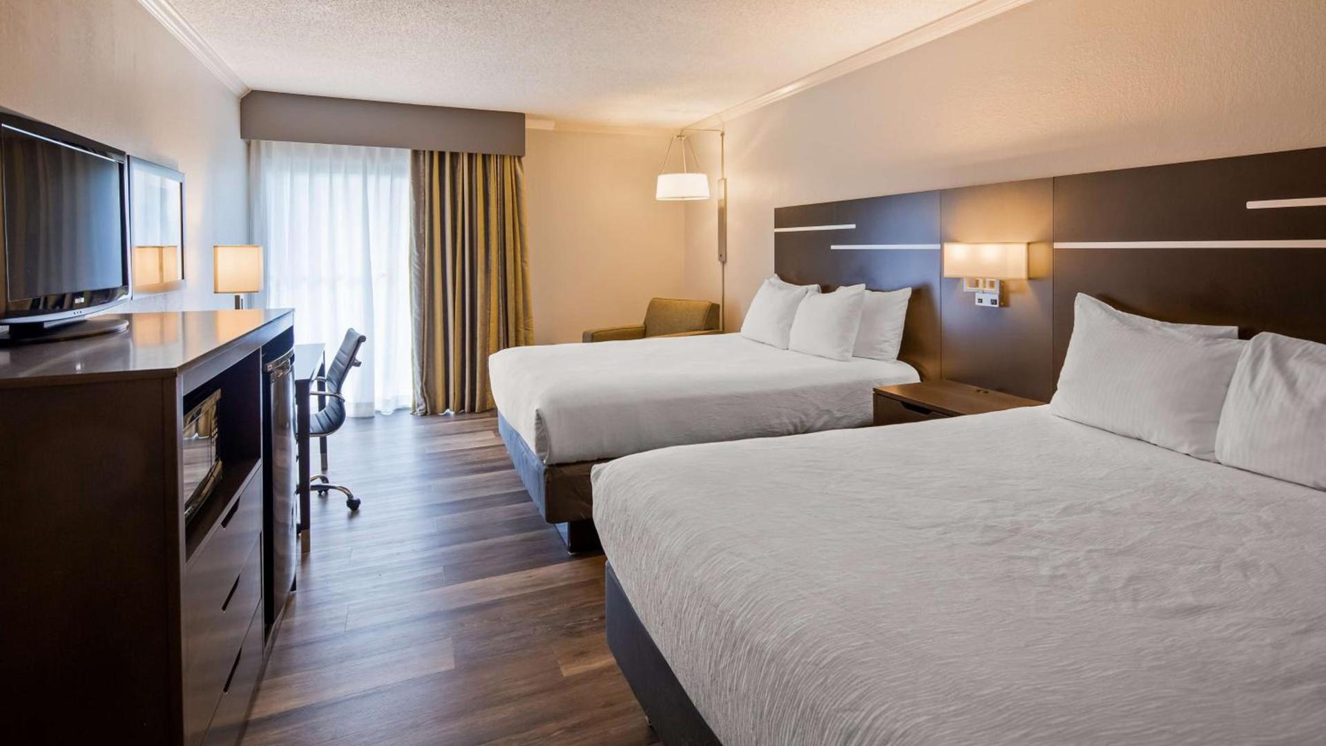 Best Western Plus Morristown Conference Center photo 4
