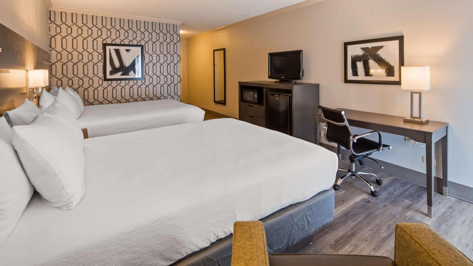 Best Western Plus Morristown Conference Center photo 12