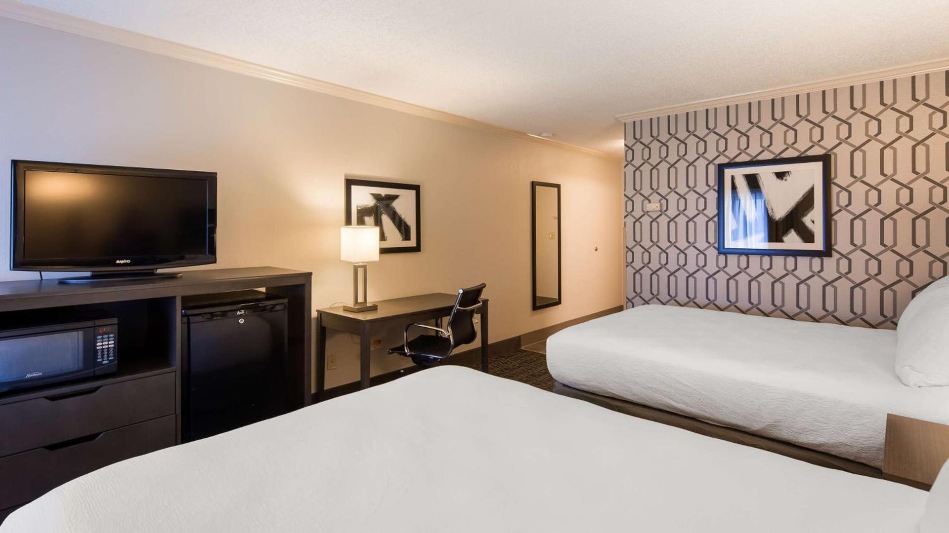 Best Western Plus Morristown Conference Center photo 14
